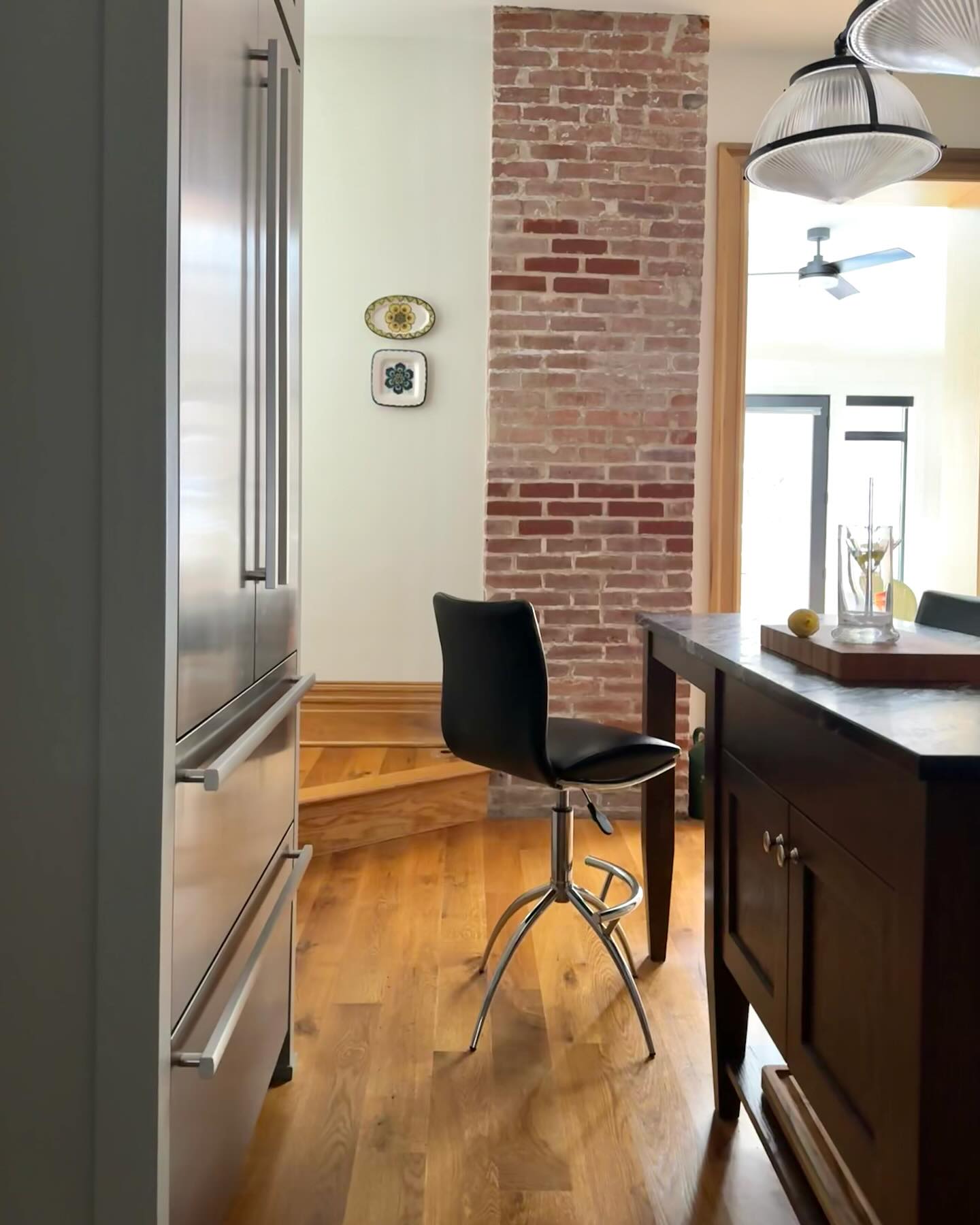 Was able to revisit past projects this week to photograph for the @sheltonpgh website with @studio_lithe!
So often, people in the creative field lose track of a sense of accomplishment because there is always another project to focus on. No end-date. Just a constant (well…hopefully) workload that demands your full attention in 20 different directions. The satisfaction of seeing clients enjoying the space you helped create and documenting a moment in time is an act of celebration if you let it be.
Just this iPhone photo shows the accumulative work of carpenters, masons, custom cabinetry makers and of course all the people who keep things moving in design and management. What a great privilege to be able to work alongside the talented.
Design: @kendallsolerdesign
Styling: @studio_lithe (& photography soon)
Cabinetry: @drurycabinetry
Appliances: @vosspgh