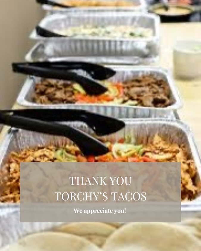 A huge thank you to @torchystacos for catering lunch for our Hudson Bend Middle School coaches last week! Your delicious food and exceptional service not only satisfied their appetites but also added a special touch to their day. We truly appreciate your support and look forward to enjoying more meals with you in the future. Thank you again for helping make our coaches day extra memorable!
#HBMS #HudsonBend #HudsonBendMiddleSchool #HBMSSports