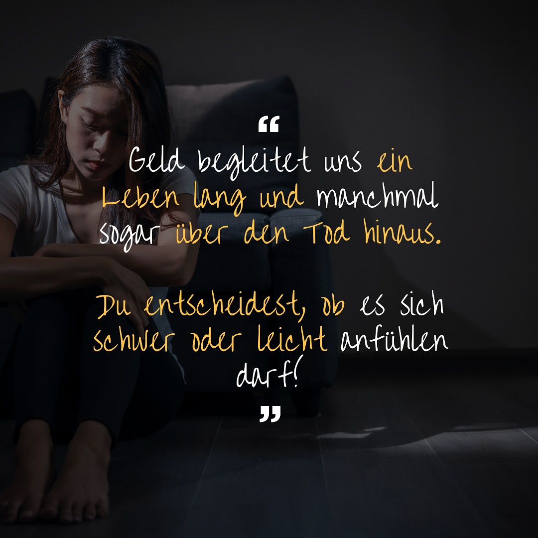 Ich weiß, dieser Satz kann sehr schwer und ernst wirken, aber vielleicht rüttelt er dich auch wach und motiviert dich dazu, deine Finanzen endlich selbst in die Hand zu nehmen! 🙏🏼
Denn Fakt ist, dass Geld uns ein Leben lang beschäftigen wird! Es ist kein Konstrukt, das vielleicht in der Zukunft irgendwann einmal abgeschafft wird oder das du aussitzen kannst, wenn du nur lange genug wartest - Geld ist ein Tauschmittel und wir werden es (egal in welcher Form) immer benötigen, um unsere Bedürfnisse zu befriedigen und unser Leben zu leben.
Ich vergleiche es sehr gerne mit mentaler und körperlicher Gesundheit - Fakt ist, um ein langes, unbeschwertes Leben führen zu können, führt kein Weg daran vorbei, auf deine mentale Gesundheit zu achten und dich mit Sport und gesunder Ernährung fit zu halten.
Da stimmst du mir sicherlich zu oder?
Und mit Geld ist es nicht anders - du musst dich damit beschäftigen, auch wenn es dir anfangs schwer fällt, denn ohne Geld wirst du kein „leichtes“ Leben haben! Und wenn es dir schon jetzt zu schaffen macht, wird es höchste Zeit, etwas für deine Geldgesundheit zu tun! 🏥
Wenn du dich nun fragst „Stephie, wie kümmere ich mich denn um meine Geldgesundheit? Wo fange ich da an?“
Dann ist mein klarer Tipp an dich:
➡️ Hör auf, hier weiter zu scrollen und spür HIER & JETZT in dich hinein: WAS fühlt sich schwer an? WO zwickt es bei deinem Geld? WO zwickt es in deinem Körper, wenn du an Geld denkst?
➡️ Notiere dir die Gedanken und Gefühle auf einen Zettel
➡️ Und dann melde dich bei mir für einen kostenlosen Check-In Call und deine ganz persönlichen ersten Steps zur Behandlung deiner Geld-Symptome 💌📮👩⚕️
Lass deine Geldgesundheit nicht auf der Strecke und hol dir Unterstützung, wenn du sie brauchst - bei deinem Körper würdest du es auch tun!
FEMALEFINANCE
MONEYMINDSET
FINANZENFÜRFRAUEN
FINANZENFÜRANFÄNGER