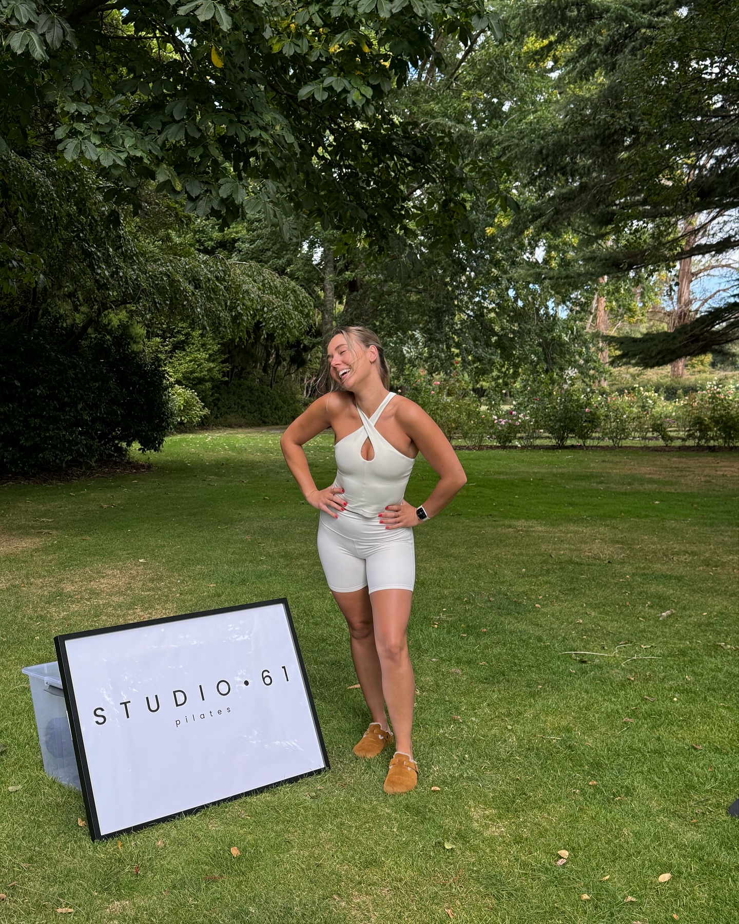 And that’s a wrap on Summer Sessions 🥲
I have had a blast the last four weekends running Pilates sessions in the most beautiful location. Thank you, thank you, thank you to every single person who came along and gave Pilates a go, and a special thank you to those who came to multiple sessions 🩷
Summer Sessions will be back in full swing next summer ☀️