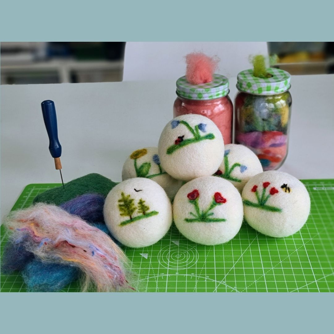 🌸✨ Spring is in the air in the workshop today! ✨🌸
These fully woolly dryer balls are ready to bring a touch of springtime freshness to your laundry routine! 🌼 Handmade and adorned with needle-felted flowers, they’re as practical as they are pretty. Perfect for softening clothes, reducing drying time, and adding a little cheer to your day.
Made with 100% British wool, each ball is a celebration of natural, sustainable craftsmanship. 🐑💚
Who else is dreaming of sunny days, blooming flowers, and visiting Dartmoor to see the spring lambs? 🌞🌿
#BritishWool #SpringSheep #Dartmoor #EcoFriendlyLiving #SustainableLiving #NeedleFelting #WoolFelting #FeltingArt #FeltingProjects #HandmadeWithLove #SpringVibes #WoollyGoodness #EcoLaundry #NaturalLiving #SupportSmallBusiness #SlowLiving #FarmToHome #FeltingCommunity #VisitDartmoor