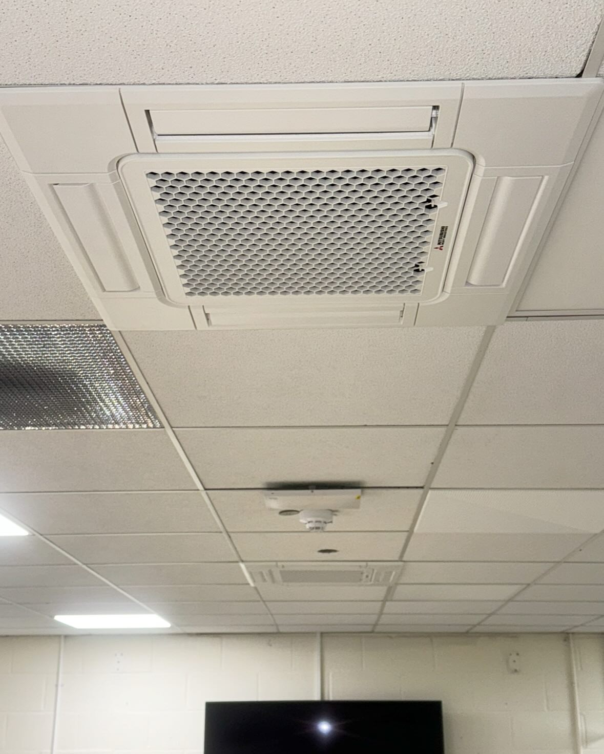 A 3 unit multi-split installed recently in a water treatment site to heat & cool staff and training rooms