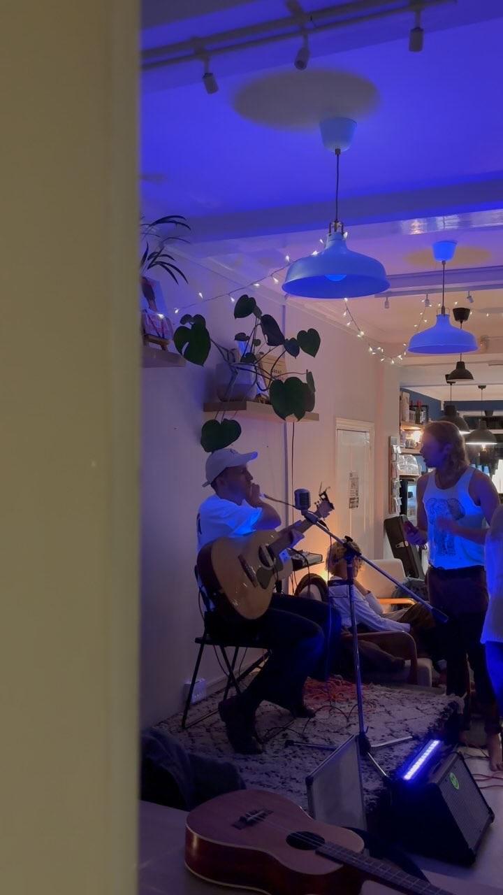 On a cold Thursday night in Feb, local artists and music lovers gathered to drink beer and listen to each other’s work, to support and cheer each other on 💜 Open Mic Night was a dream. Our whole Feb/March season of events is live so check it out on our website ✨