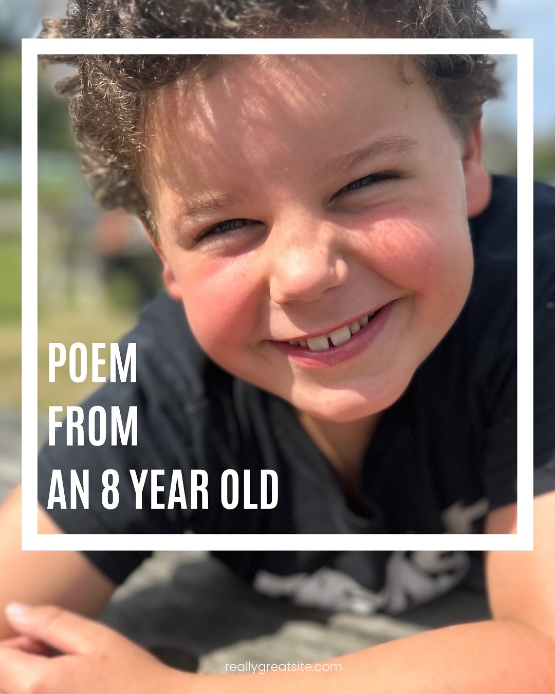My little man was having some trouble at school so he came home and wrote this and I love it. He’s just starting to free write and it’s brilliant. (Yoga for Young Writers coming soon!) ✏️❤️
Just love and find joy in even the dark times. 🌊