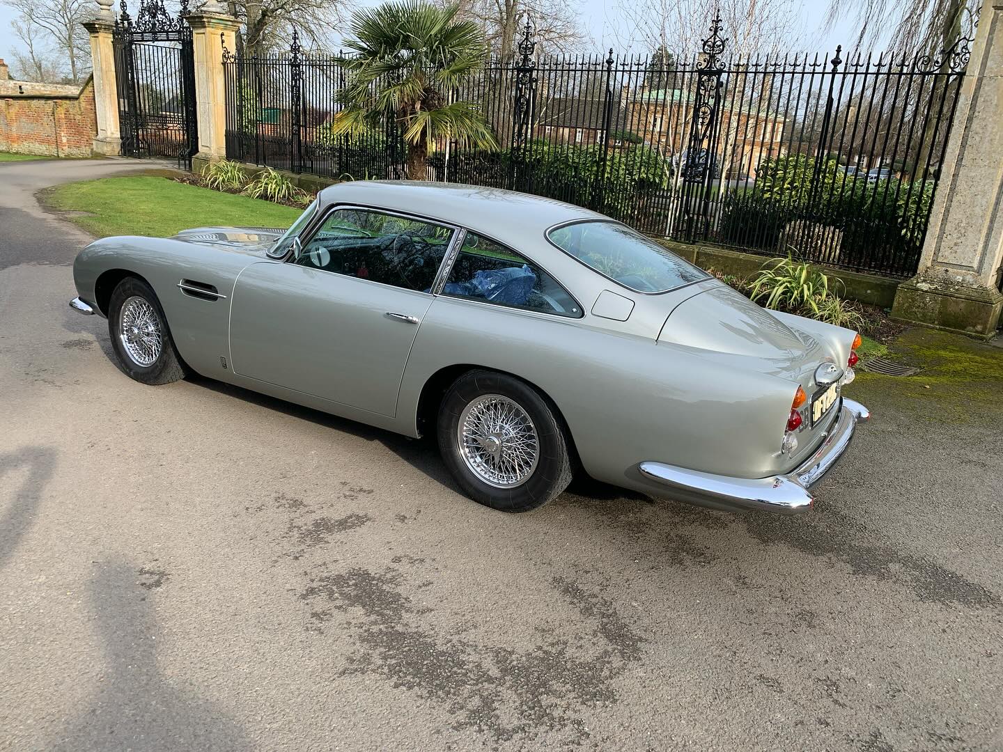 Finally a break in the weather for a 1st road test #Astonmartin #DB5 #classicastonmartins #SilverBirch