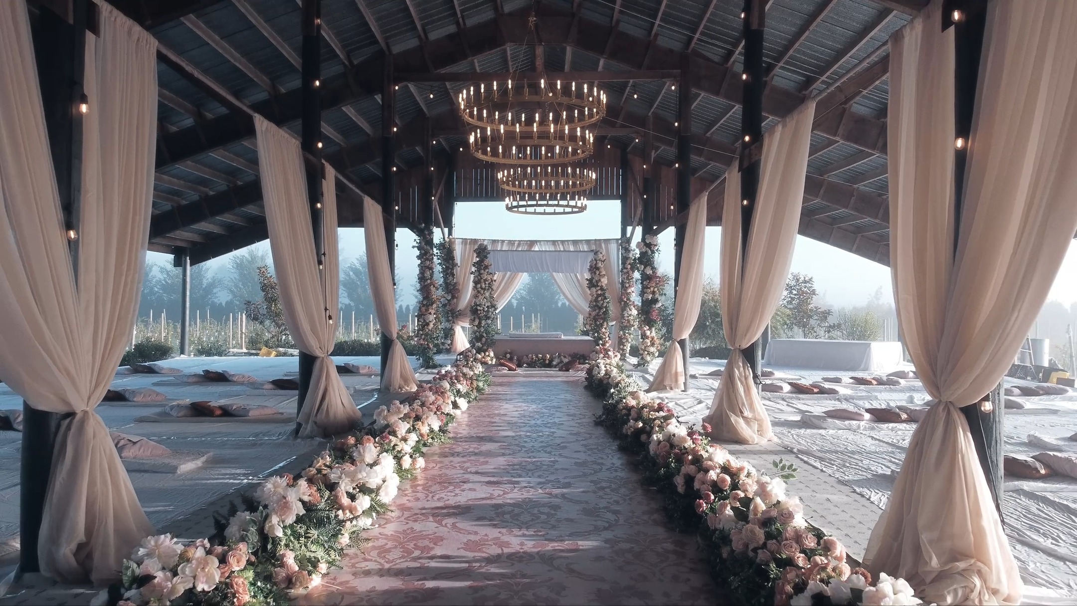 A Beautiful Crisp, Clean, Airy Wedding Ceremony
Design, Decor & Florals @universaldecor
Captured by @preetreyatphotography
Venue @southsidefarms_
Vinyl @zabarstudio
Signage @esgeeartdesign
Tents @dhtenthouse
Our stunning Bride @aleyshajohal