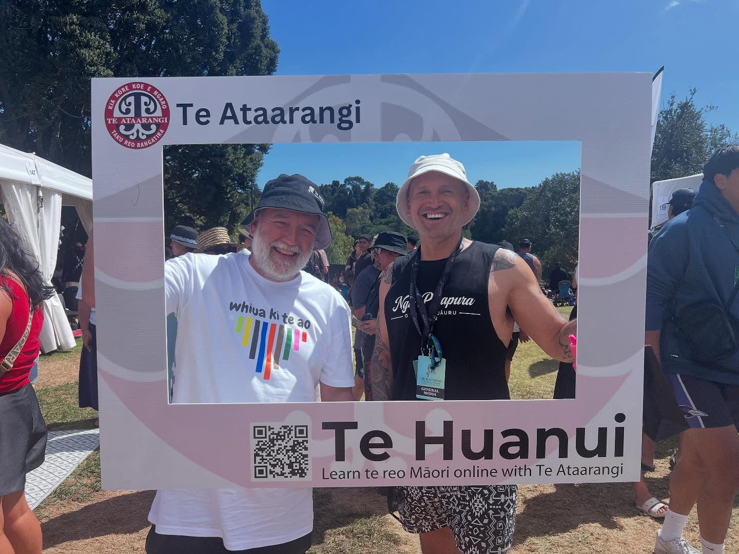 Whuuuuu!! Ana! Kātahi te rangi whakahirahira ko tēnā! 😵🤩🥹😎
Day 3 and the vibes were ooooon!! Two more days left to come down and check out our stall and soak in the ihirangaranga. 🩷✨🙌🏽🔥
#teataarangi #tematatini #taranaki #kāhuimaunga #whiuakiteao