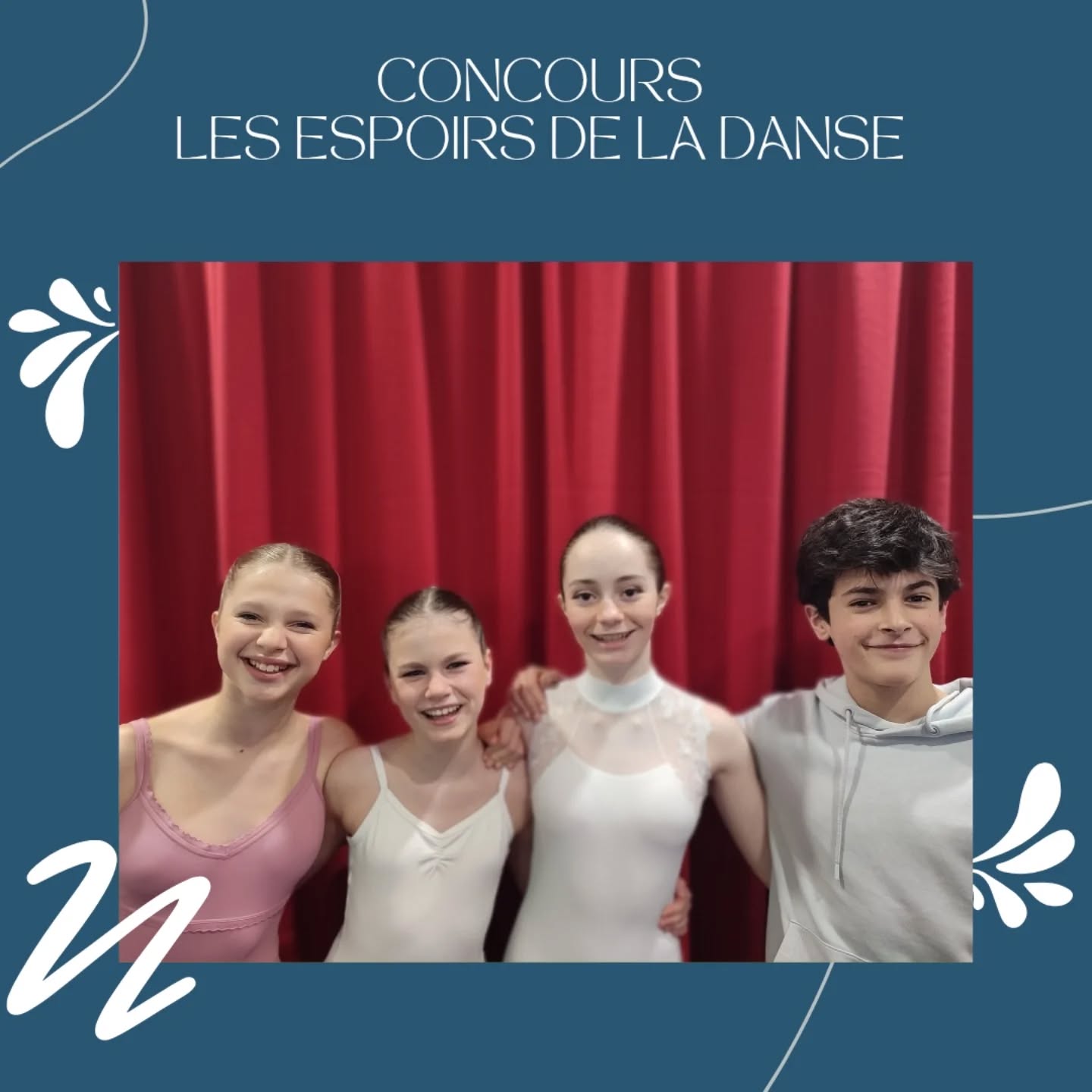 ✨ Concours International Les Espoirs de La Danse ✨
✨Un immense bravo à nos élèves! Travail, répétitions, rires et émotions! Nous sommes très fiers de vous! ✨
🥈Léonie - élémentaire B - médaille d'argent
🥉 Zoé - élémentaire B - médaille de bronze
🥈Tymeo - moyen A - médaille d'argent
✨Andrea - moyen A - 1e prix
✨Tymeo - contemporain degré 1 - 3e prix
🌺Un grand merci aux parents pour leur investissement et leur soutien 🌺
🌟Merci infiniment au concours international @les_espoirs_de_la_danse pour leur belle organisation cette année encore, leur gentillesse, toujours!🌟
✨Bravo aux danseuses et danseurs✨
🩰Professeur de classique - Claire Briant @clairebnrtinstapro
🩰 Professeur de contemporain - Xavier Abella @xabibdx
🩰 Préparation mentale - Marie Girard @marie_girard_inspiration_mg
#eysinesmaville #ecolededanse #eysines #eysinesculture #bordeaux #balletdanseur #bassindarcachon #bordeauxmaville #bordeauxmetropole #merignacmaville #mérignac #Blanquefort #saintmedardenjalles #lehaillan #lebouscat #montpellier #lagrandemotte #lesespoirsdeladanse #concoursdedanse #concoursinternationaldedanse #danseclassique #danse #ballet #balletcompetition
✏️ Notation du concours
Encouragements 10/20
Mention 11/20
Troisième prix 12/20
Deuxième prix 13/20
Premier prix 14/20
Médaille de bronze 15/20
Médaille d'argent 16/20
Médaille d'or 17/20
Médaille d'or à l'unanimité 18/20
Félicitations du jury 19/20
@johannablot @zm2918 @odefourne @joelle_et_andrea