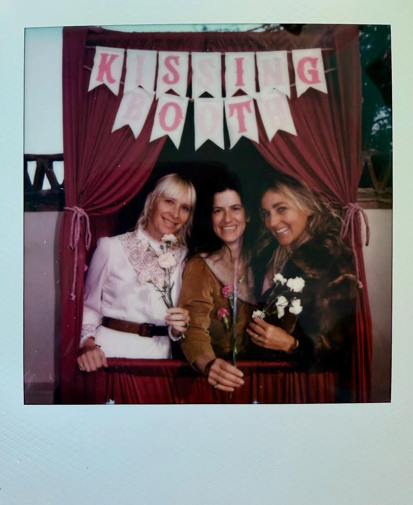 Galentine’s 2025 @jacumbahotspringshotel
@hannah_semler 💗 @bluebaldwin
📸 @wacooob
🎵 @nathanandjessiemusic