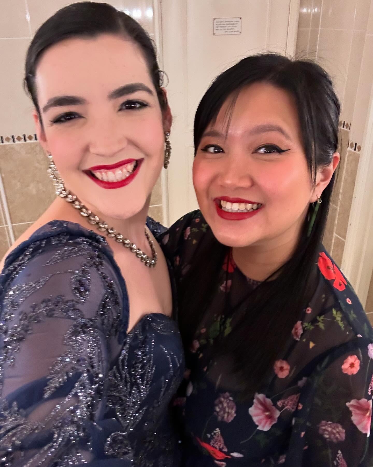 Highly recommend turning a competition trip into a girls getaway!
So much fun singing two programs of some of my favorite music, in the semis and finals of the @roslarts competition with the best of the best @_amyplayspiano 💕