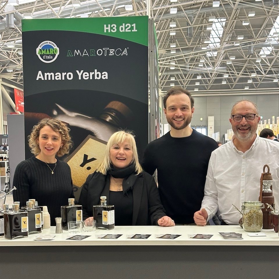 Ci siamo! Da oggi sino a martedì 25 vi aspettiamo a Bologna Fiere alla Fiera dell’Amaro d’Italia all’interno della Slow Wine Fair. Padiglione P15, Stand H3 Desk 21.
#amaroyerba #amaro #amaroitaliano #fieradellamaroditalia #amaroteca #slowwinefair2025