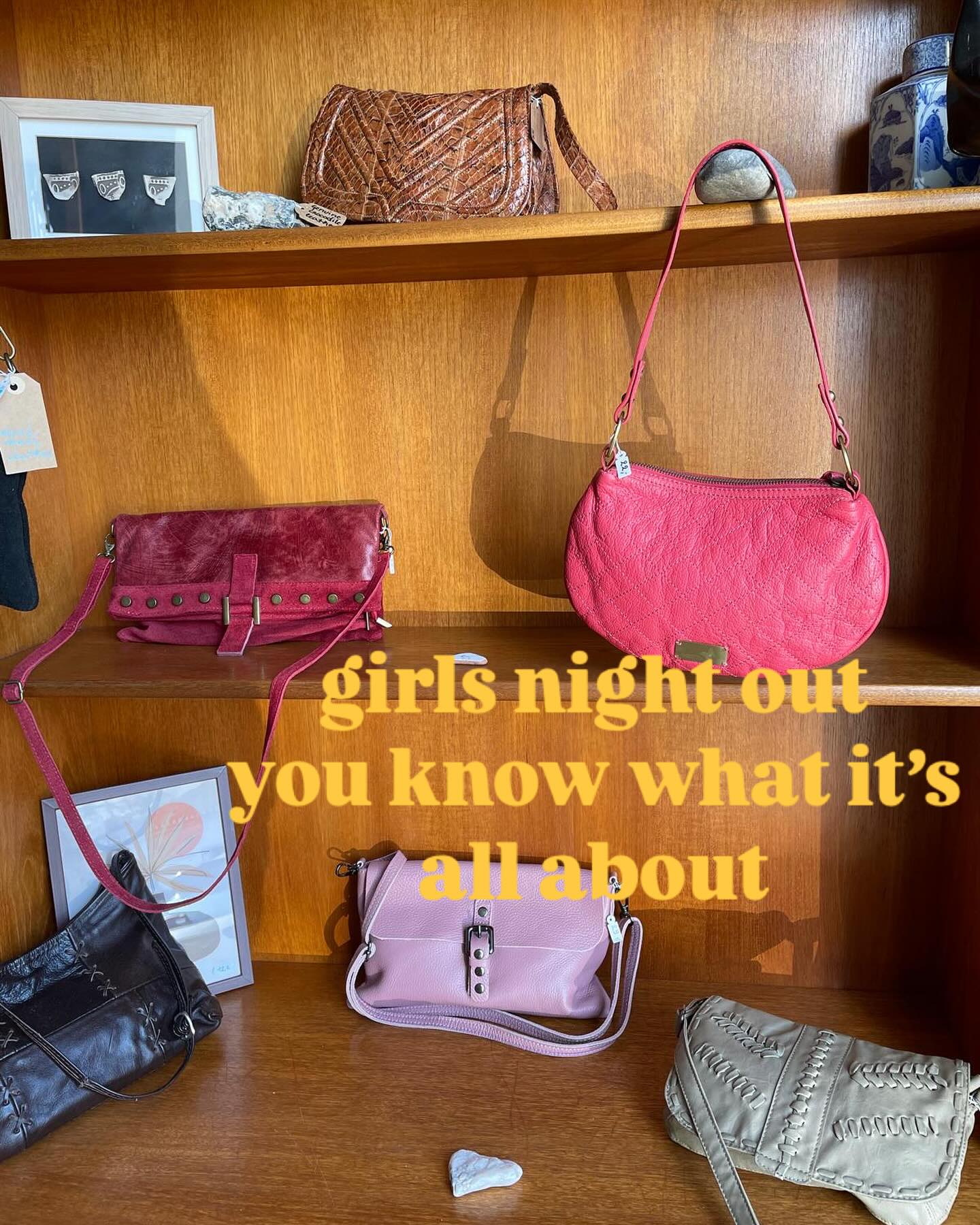 #cuentacuentosshop #handbags #vintage #preloved