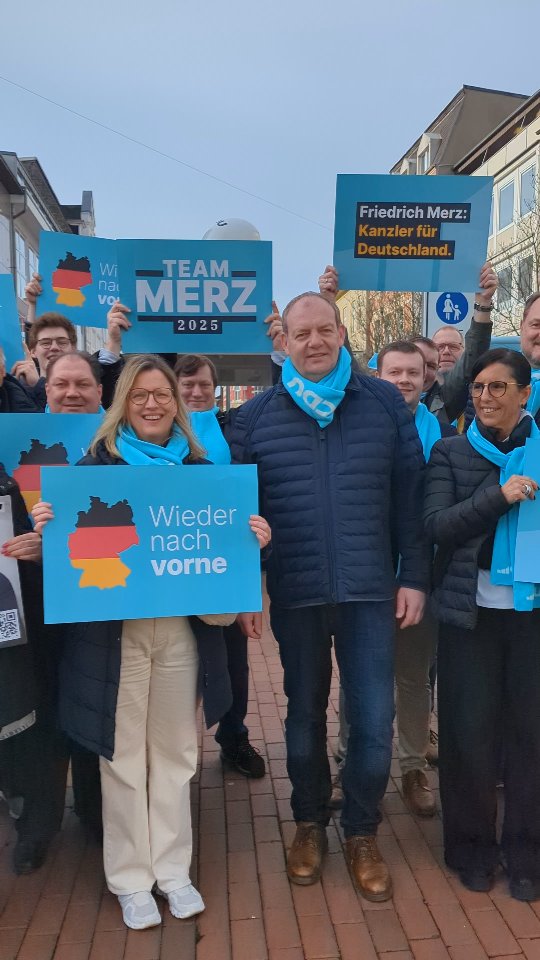 Diesen Sonntag heißt es: Beide Stimmen CDU! Für stabile Verhältnisse und eine starke Regierung 🗳️👍🏼
#beidestimmencdu #Politikwechsel #MerzimFebruar #cdu #cduhamm #juhamm #jungeunion #teammerz #arndhilwig