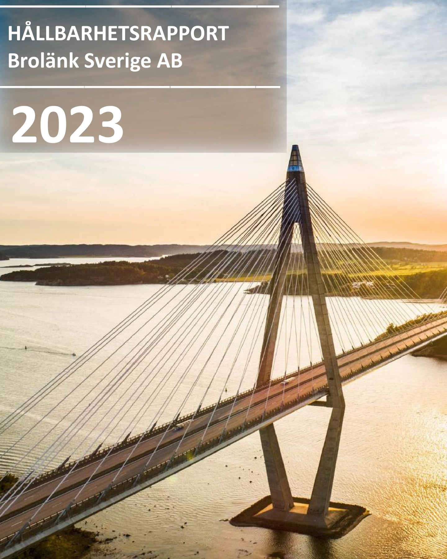 Hållbarhet blir allt viktigare i vår bransch – och vi vill vara med och forma framtiden. Därför är vi stolta över att dela vår senaste hållbarhetsrapport med er. I den får ni ta del av våra framsteg, utmaningar och de satsningar vi planerar för att driva utvecklingen framåt.
Vi gör redan mycket bra, men vi vet att vi alltid kan bli bättre. Era insatser och idéer är ovärderliga för oss, och vi ser fram emot att höra hur vi tillsammans kan arbeta ännu smartare och mer hållbart inför nästa rapport.
Tack för att ni är med oss på den här resan!