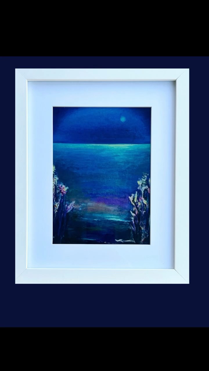 Dive into the magic of "Moonlit
Horizons" from my Ocean Series.
This framed giclee print is waiting for you at the fabulous @kaleidoscope_pmq in @portcentralshoppingcentre
Come see it in person! Explore the shop and discover the amazing work of our talented local artists and makers
#OceanArt #SupportLocalArtists #portmacquarieartist #artwalkportmacquarie #portmacquariensw #iloveportmacquarie