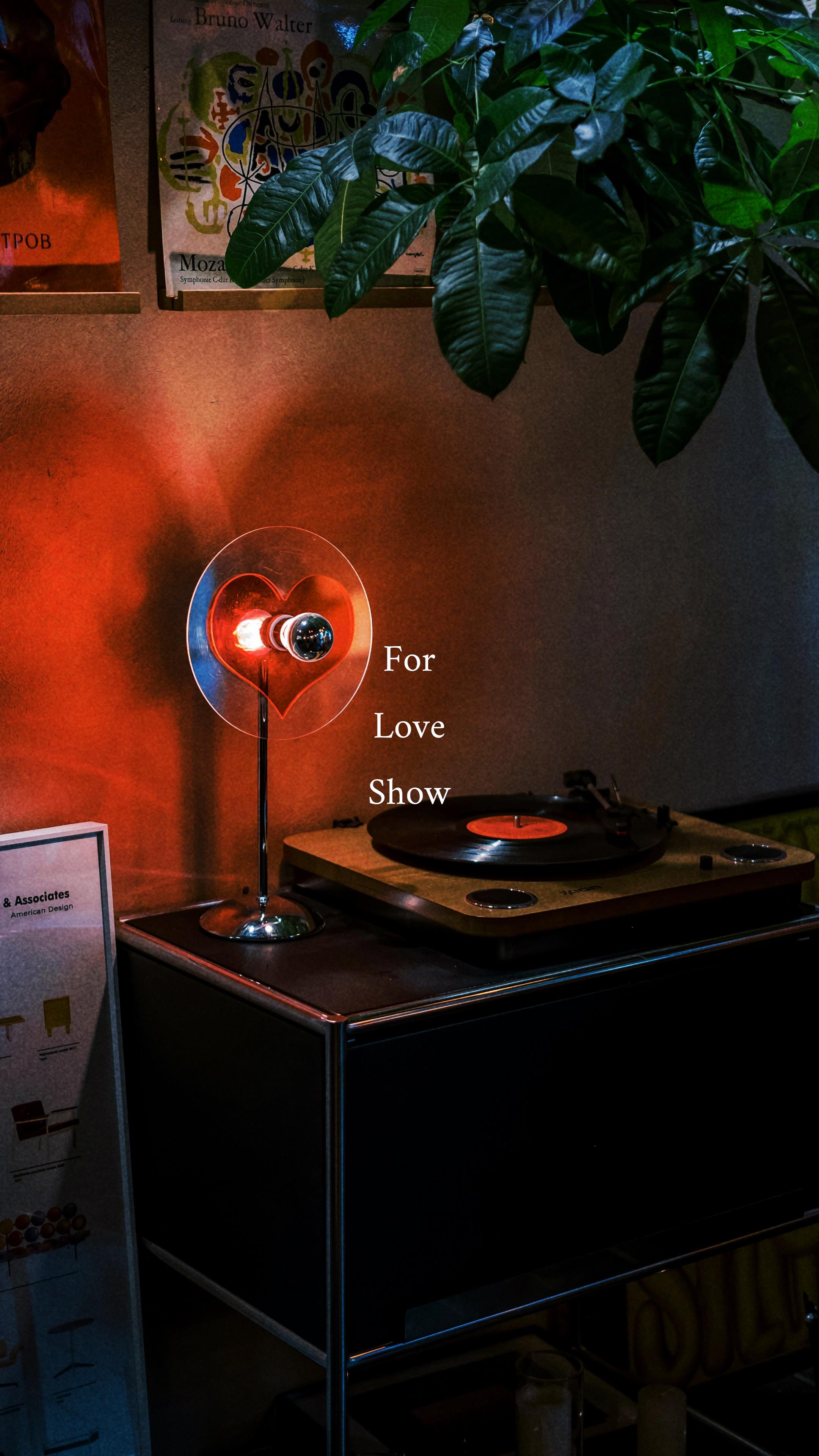 Great night last night @healingforcerecords
For The Love Show: Poetry, Music and Healing for the Heart of Pasadena.
Featuring @arielleestoria @yazminmonetwatkins , Yazmin Monet Watkins, @edwinbodney Brian “Super B” Olivia.
Music by @fictprof_ Ficticious @keshashantrell Kesha Shantrell, @mooreamasa @williammatthewsx @jordanblack
Music and poetry is life! 🙏🏾