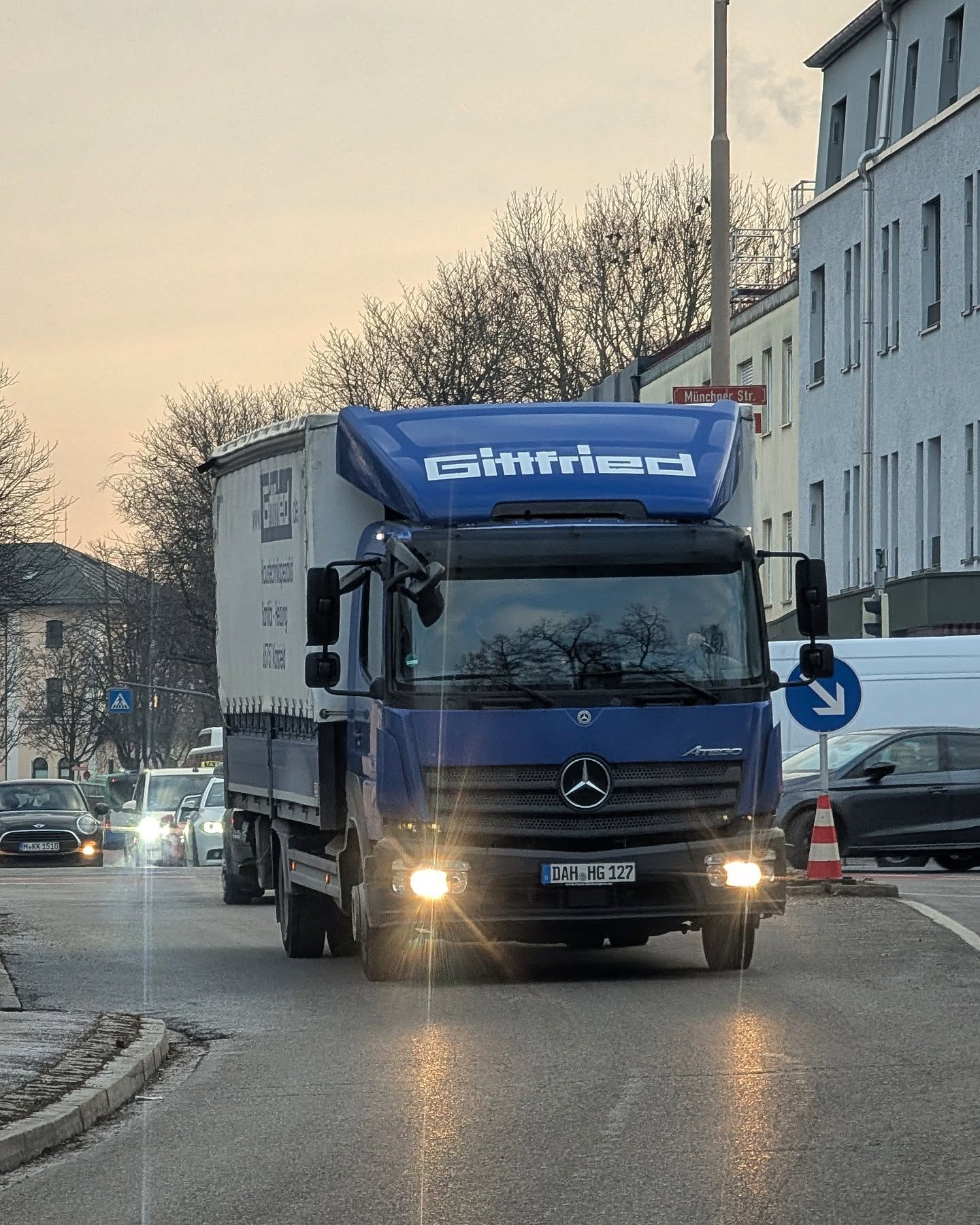 Nächster Halt: Baustelle! 🚚💙
#gittfriedkarlsfeld #teamgittfried #LKW #dachau #karlsfeld #sanitärheizungklima @dachauhandelt #meinkarlsfeld #dah #fachgroßhandel