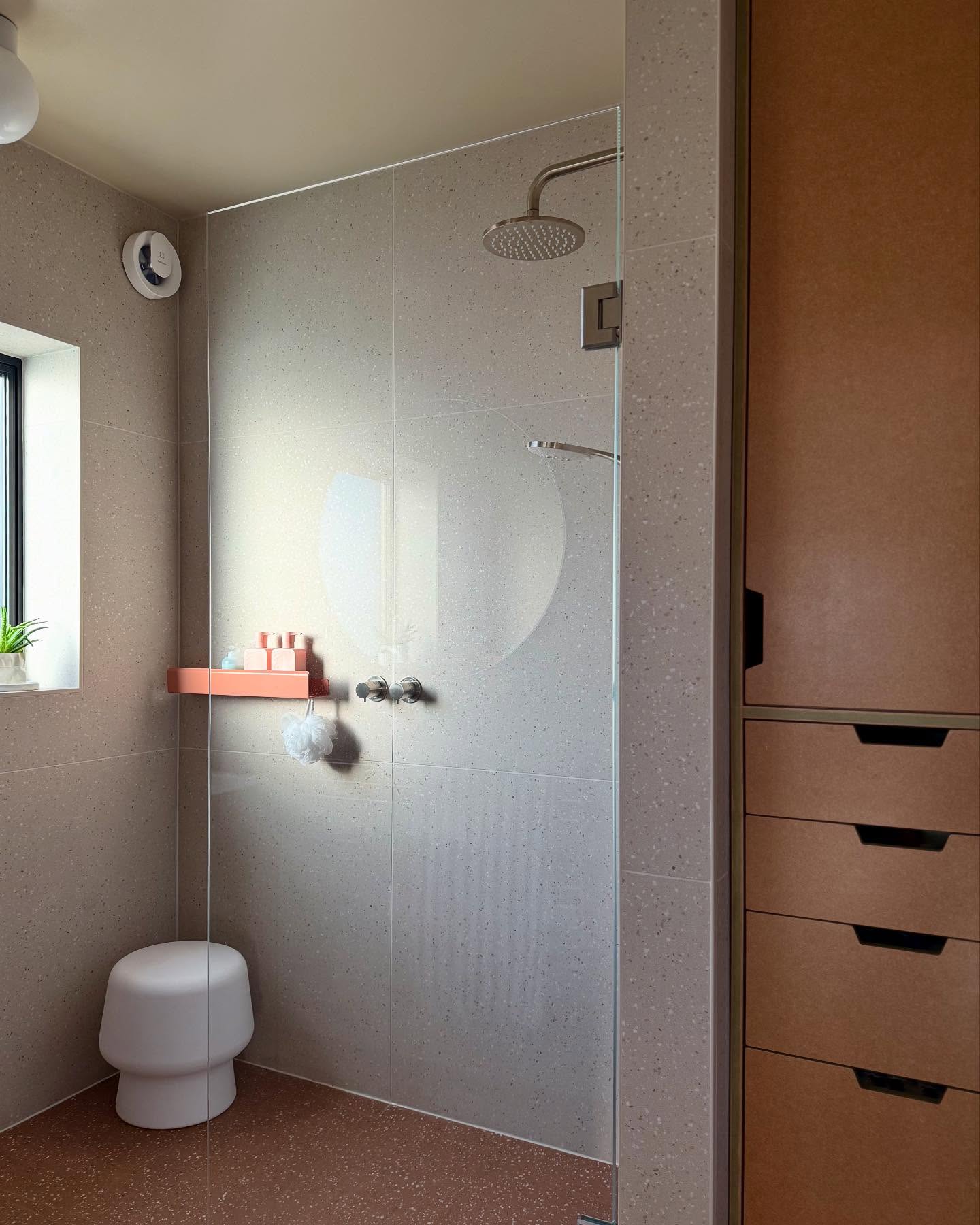 Did you know that most bathrooms in the UK are barely bigger than a king sized bed?
It’s true!
Here is our miniature bathroom - all 1.8x2.5m’s worth.
Bathrooms are the most difficult and most expensive rooms to update. Cost p/sqm for our mid range wet room being around £3.1k p/sqm. And that’s not including design fees, so add extra for those if you’re planning to work with a designer.
To create our perfect family shower room, for two adults and 12 year old boy who’s just getting into his “low taper fade” and being a “sigma wolf” it meant getting shot of the bath and replacing with a large walk in shower, ceiling speaker, stainless steel brassware, electric UFH throughout including inside the shower area for quick drying floors, dual fuel towel heater for warm towels all year round, backlit mirror with demister, dual toothbrush chargers and bespoke joinery to maximise on storage. God I love storage that works. It’s so sexy having a drawer just for your HRT❤️
The hinged shower screen is perfect for pushing flat against the wall when not in use, the low iron glass means it’s super clear with no blue tint making it barely visible.
I can’t tell you the joy this room has brought to our family of three. Losing the bath in here was the best decision for us shower fans. Anyone that decides to keep a bath “just in case they sell” is not quite getting what a home is for.
Brassware @crosswater
Shower screen @livinghousecouk
Tiles @parksidetilesuk
Ceiling @littlegreenepaintcompany Clay
Fitting @parkstone_heating
Bespoke joinery @original_bare_joinery