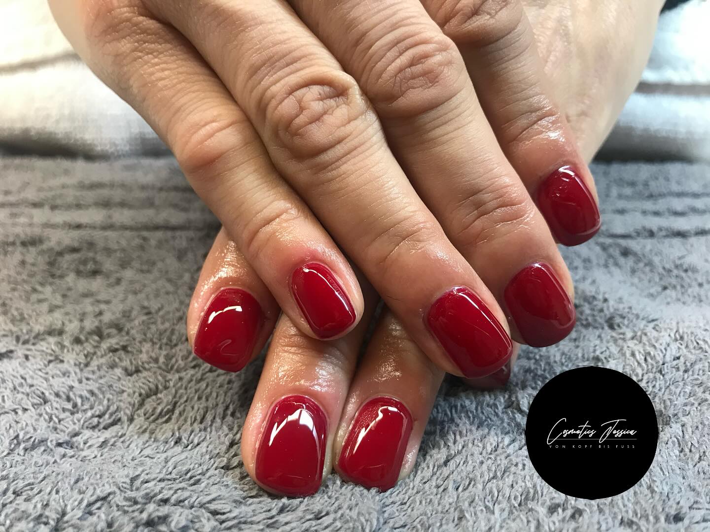 #nails #nailsart #classicnails #shellac #shellacnails #manicure #manicurenails #winterthur #winterthurcity🇨🇭☀️ #winterthurcity #zürich
