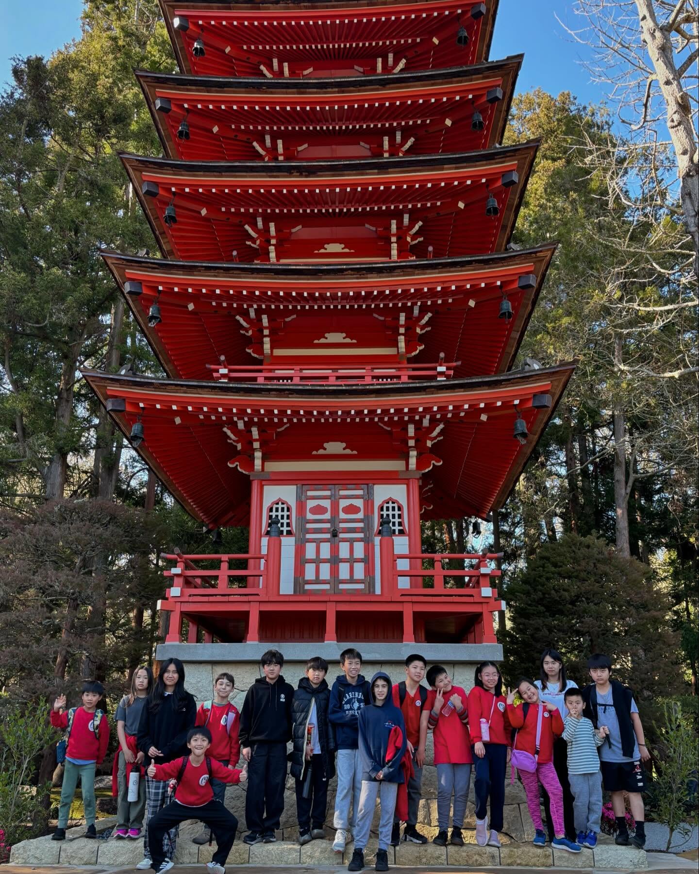 Field trip to @japaneseteagardensf Japanese Tea Garden in Golden Gate Park!
On a beautiful sunny San Francisco day, our students took the muni to Golden Gate Park to visit the Japanese Tea Garden. Inside we saw rocks that symbolize mountains, sand that symbolize water, pagodas, half dome bridge, koi fish, and a very friendly squirrel!
Students were on museum behavior inside the garden, then played in the concourse and fountains outside, then did some jumping jacks before leaving.
We make our beautiful city part of our campus and explore it every week 😄
#goldengatepark
#japaneseteagarden
#chineseimmersion
#chineseimmersionschool
#chineseimmersionprogram
#sanfrancisco
#privateschools
#privateschool
#privateschoolssf
#chinese
#sanfranciscoschools