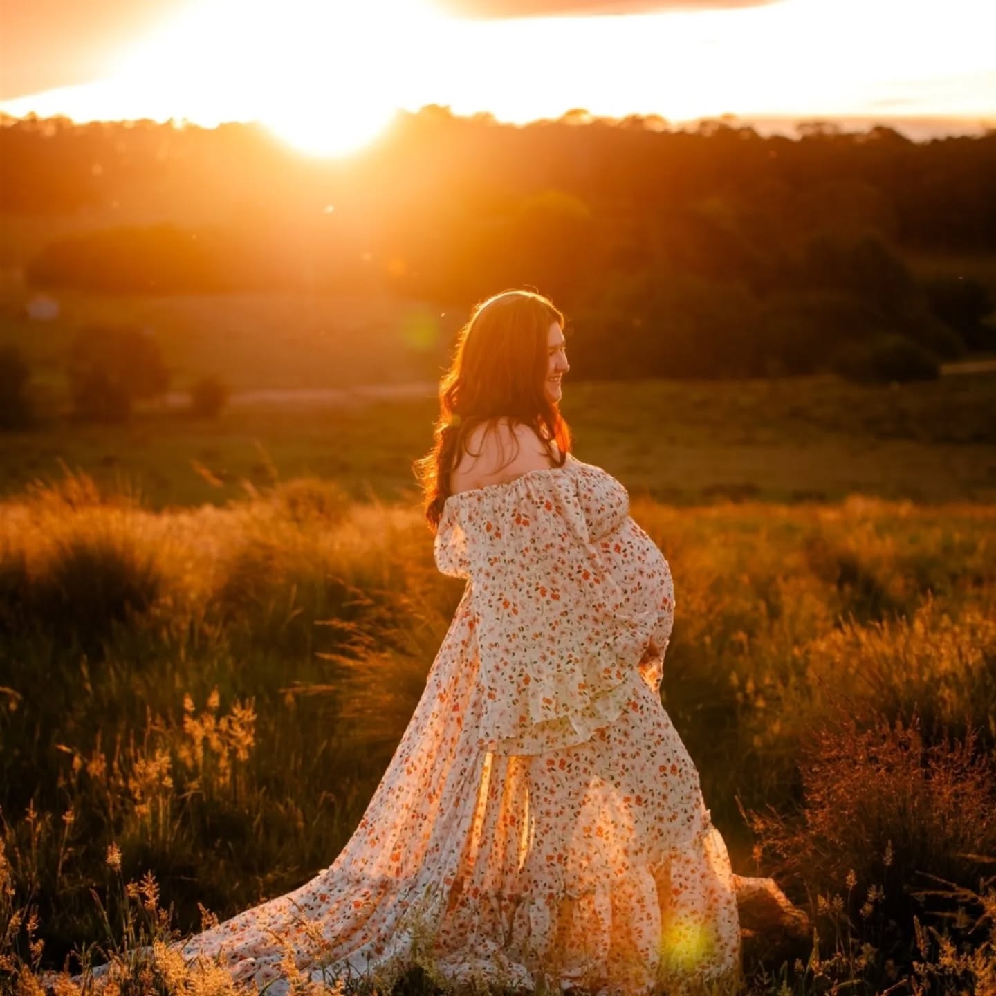 A huge gigantic congratulations to these two beautiful souls and a big warm welcome to the world to their gorgeous little man!
🌟
I'm seriously in love with maternity sessions! Having two of my own little gremlins I remember this special time like it was yesterday (even though it was 3 and a half years!!)
🌟
For the most part I loved it so very much. My first pregnancy was an absolute dream and I felt like a goddess the entire time. My second pregnancy was tough from the beginning with excruciating hip issues that more than once left me unable to get off the floor and then sadly ending with those horrendous words 'I'm sorry there's no heart beat'. This was in the middle of those horrific fires of 2020 and I'll carry those scars forever.
🌟
I lost another baby after that and then fell pregnant with our darling Spark. That pregnancy was beautiful but filled with anxiety as anyone who has been pregnant after loss can know.
🌟
I loved being pregnant with her but so scared that I'd never get to hold her just like the other two so when she was born (after a 12 hour labour and a caesarian) and she was ok it was a relief like no other!
🌟
And then the hospital went into lockdown! COVID had just hit our town and our first case was admitted to ED the day after she was born. So I spent 4 days co-sleeping (don't come for me, I was by myself in hospital after a C-section and couldn't move), feeding and binge watching Queer Eye!
🌟
So my story has been a bit of a rollercoaster and I can honestly say that I've learnt so much about myself through those experiences (and parenting and years of therapy!) and for that I'm grateful. The challenges and the joy. I've found my little River and my Pearl.
🌟
#birthstory #birthing #pregnancy #thankgodformidwives
#maternityportraits #maternityphotography #portraiture #babies #pregnancystory