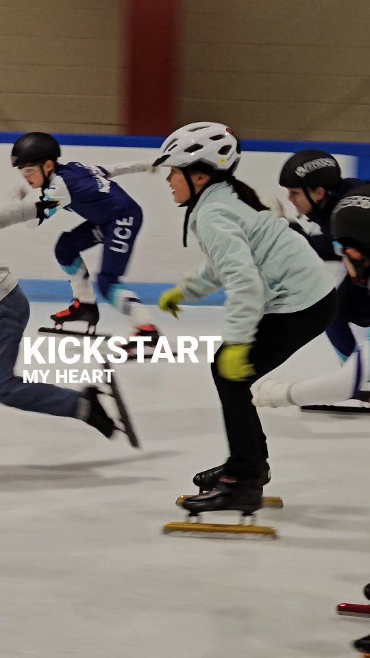 Ladies are kick-starting some speed at training!