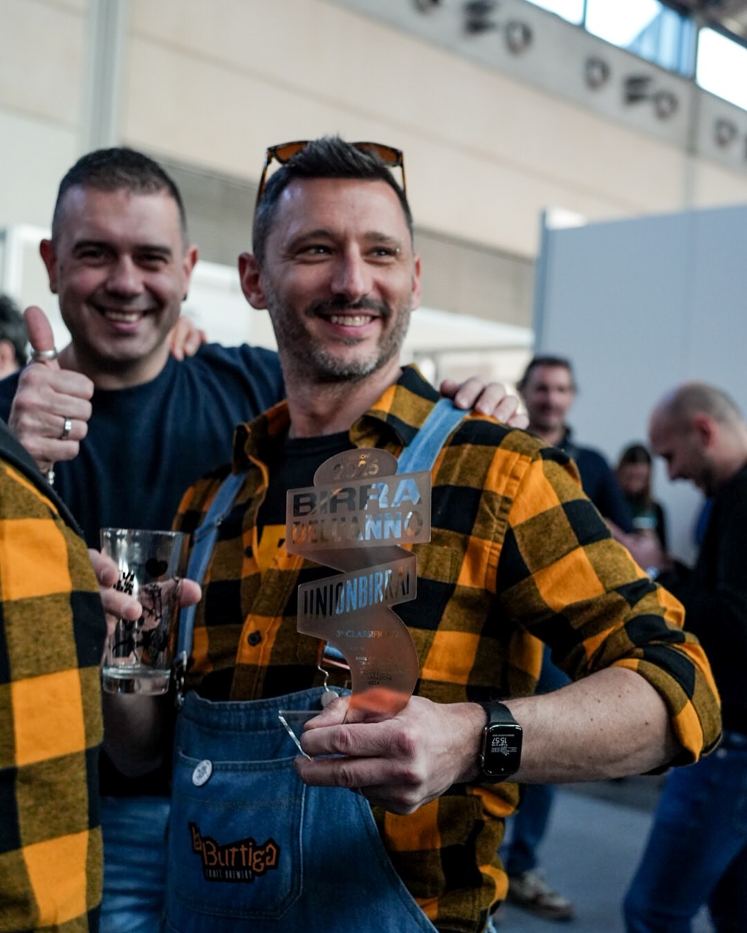 Momenti di festa per la premizione di Göslar1826 🥉 a @beerfoodattraction
Grazie @unionbirrai
Ci vediamo l’anno prossimo 🤘 #BEVICOMEUNTORO