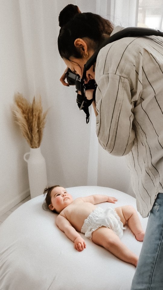 A little behind the scenes from Lawra's sitter session.
#7monthmilestone #sittersessionphotography #behindthescenesphotography #babyphotographernearme #newbornphotographernearme