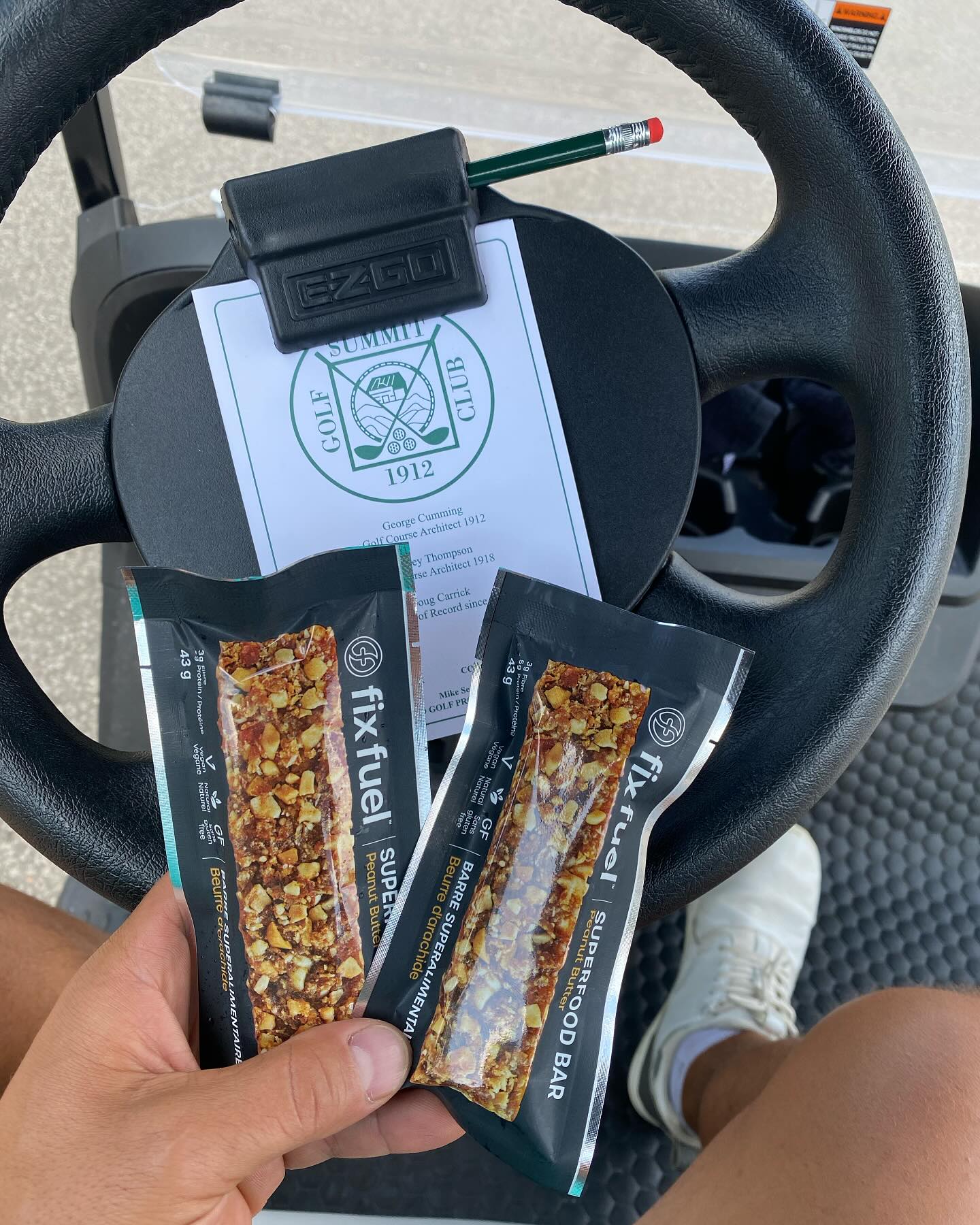 Fix Fuel Superfood Bars are the perfect snack for steady, balanced energy - no spikes, no crashes. Who else is counting down the days? ⛳️ #BirdieBars
🥜 Peanut Butter
🍒 Cranberry Seed
🌰 Cinnamon Date
#FixFuel #GolfSeason #SuperfoodSnacking #CourseReady