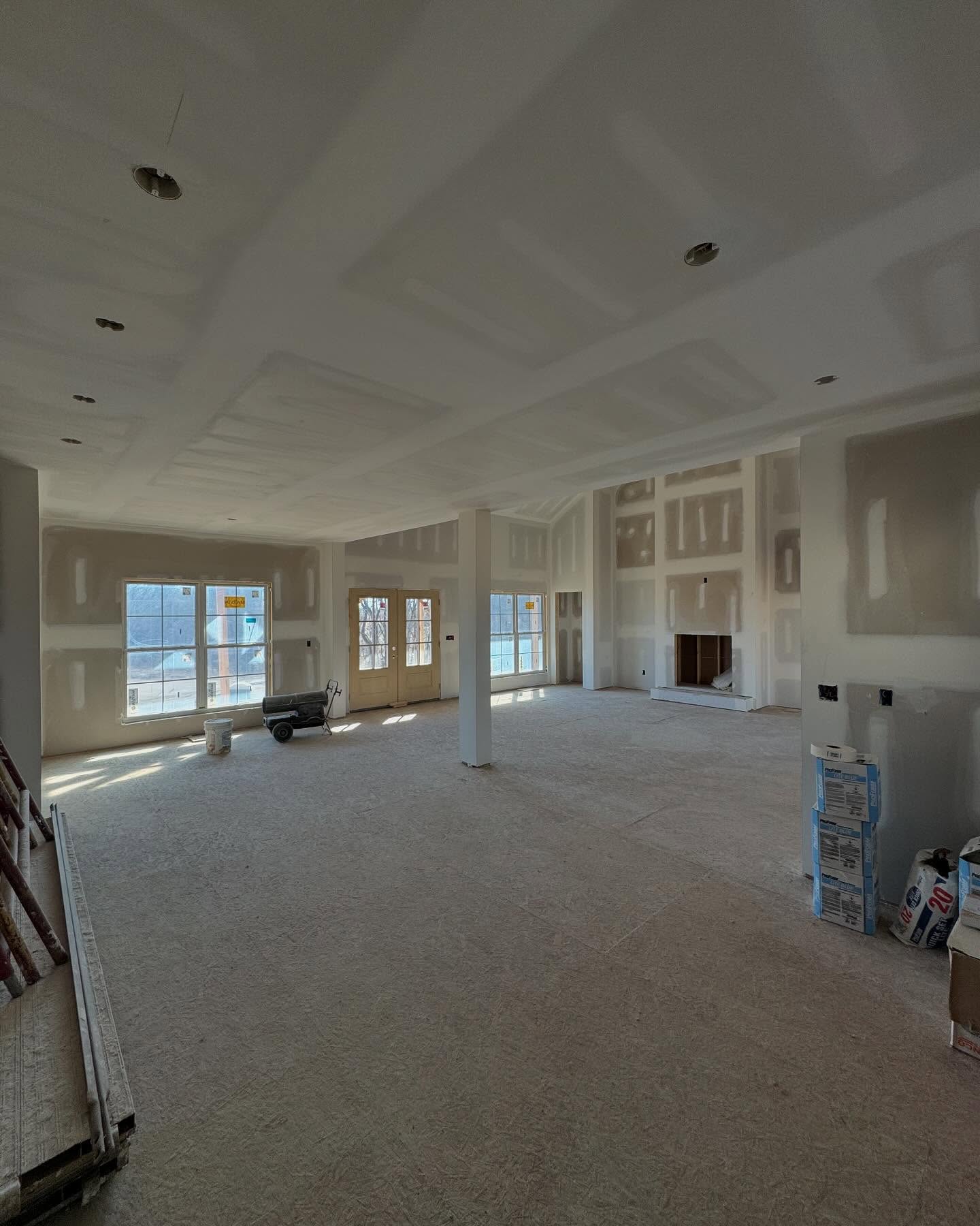 Proud of our teams hard work during this cold season 🥶
Wrapped hanging & finishing on main floor, garage, and bonus room in this new build. Keeping our work environment optimal with temp heat is crucial during finishing to ensure seamless results. 🤝
📍Fisherville, KY
TO SCHEDULE A FREE ESTIMATE
☎️ Call our office 502-647–7709
💻 Submit request online at:
www.alvaradosdrywallfinishing.com
(Scroll down to bottom of page)
#louisvilledrywall #lagrangeky #louisvilleky #alvaradosdrywall #shelbyvilleky #louisvilledrywallfinishing #simpsonvilleky #nortoncommonsky #jeffersoncountybuilders #louisvillecontractors #jeffersonvillein #kentuckydrywall #prospectkyrealestate #louisvillerealtors #louisvillerealestate #newconstructionlouisville #basementdrywall #basementrenovation #basementrenolouisville #louisvilleremodel #louisvilleremodeling