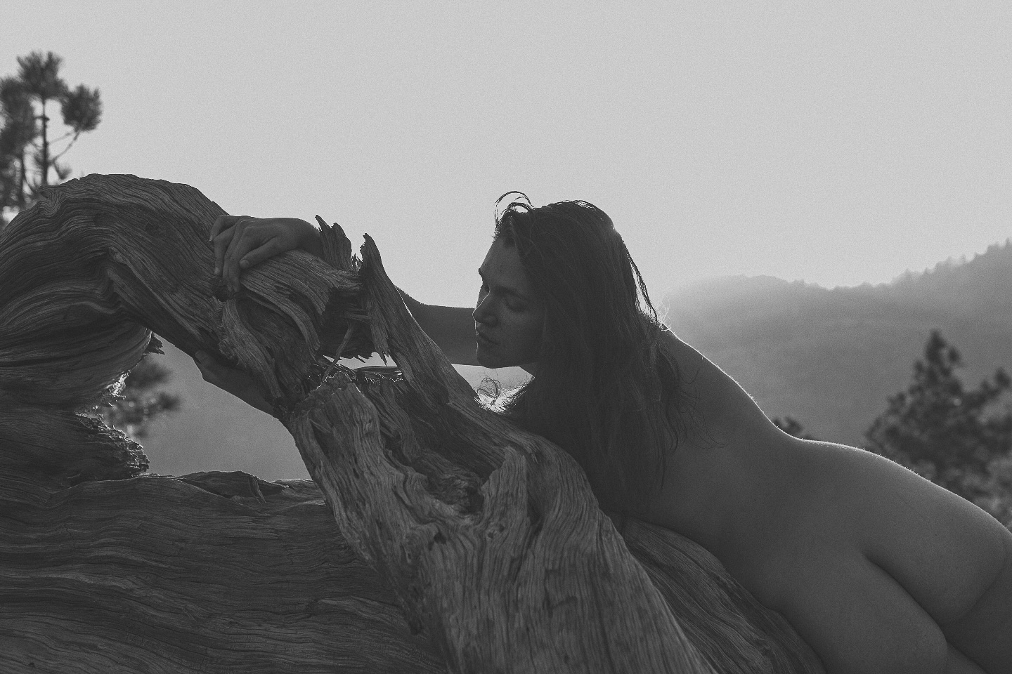 I knew that one day this shoot would have the opportunity to be shared and the story would have the space to be told. I’m so honored to have created w Ali Bravo and to have both opened our souls to be expressed and documented in such a way. The bravery and the magic will stay with me forever.
Very much looking forward to sharing all the raw beauty surrounding this photoshoot come April.