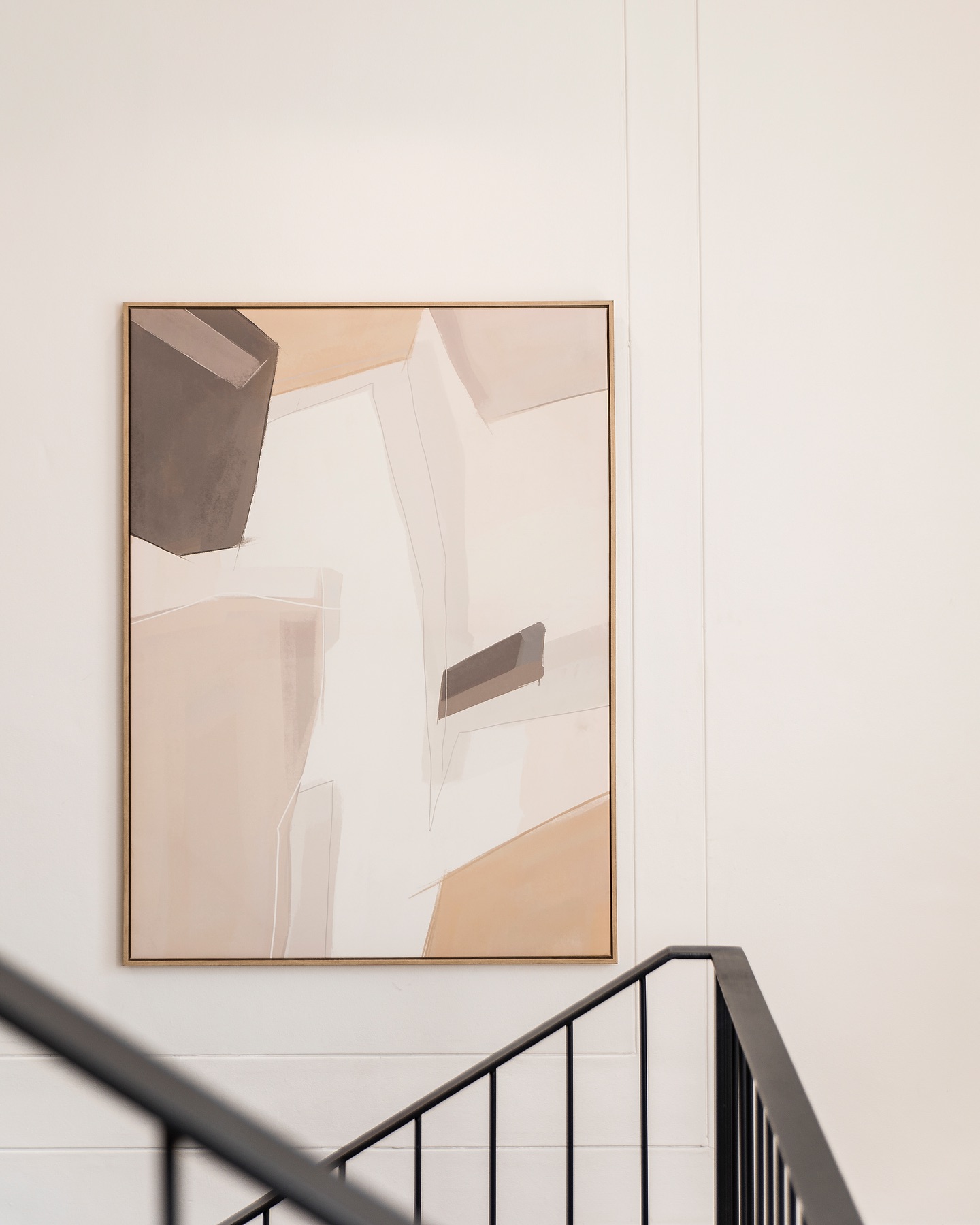 The right lighting and angles can transform a space! ✨🏡 Swipe to see these beautifully designed interiors all stunningly curated by the talented team behind @etchinteriordesign 🙌
#InteriorPhotography #InteriorDesign #HomePhotography #capetownspaces #interiorphotographercapetown #somersetwestbusiness #somersetwestphotographer #homedecor #stellenboschinteriors