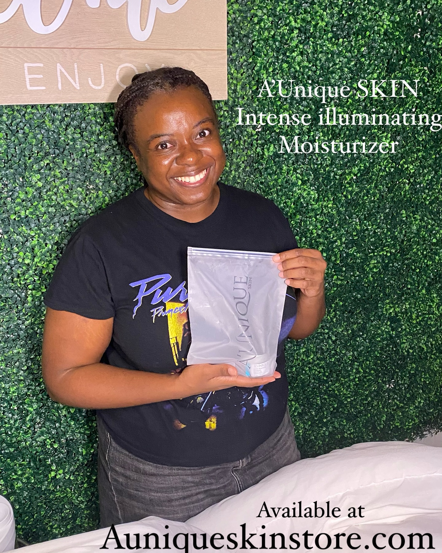 âGlow beyond the surface with AâUnique Skinâs Intense Illuminating Corrective Moisturizer ⨠Formulated to hydrate, brighten, and correct skin ailments, this powerhouse moisturizer evens tone, fades dark spots, and restores your natural radiance. Your glow-up starts here! #AUniqueGlow #RadiantSkin #FlawlessFinish #florida #usa ##correctiveskincare #correctiveskincareproducts #acne #hyperpigmentation #antiaging #dryskin