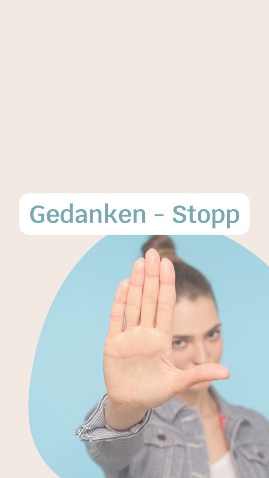 Ertappst du dich manchmal auch dabei, wie dich negative Gedanken runterziehen? Sie tauchen plötzlich und unerwartet auf und verderben deine Laune oder deinen Flow… Dein Hirn fokussiert auf das Negative, um dich vor Risiken zu schützen und zu warnen, auch wenn es oft übertrieben und nicht hilfreich ist. Meist sind es auch Prägungen aus deiner Kindheit, die dich so denken lassen.
Das hilft:
- Beobachte mal eine Zeit lang deine Gedanken. Was denkst du so? Wie denkst du über dich? Wie redest du mit dir?
- Wenn du merkst, dass du dich gerade selbst abwertest oder negativ über etwas denkst, sage dir innerlich STOPP!
- Sage dir: Danke für die Warnung, aber dieser Gedanke ist gerade nicht hilfreich!
- Wende dich dann bewusst einem anderen, positiveren Gedanken (z.B. «Ich gebe mein Bestes.») oder einer anderen Beschäftigung zu.
Hast du dich heute schon bei einem negativen Gedanken ertappt? Welcher war es? In welchen positiven Satz hast du ihn verwandelt? Ich bin gespannt: Schreibe es in die Kommentare.
Für eine Begleitung oder ein kostenloses Beratungsgespräch kontaktiere mich gerne per DM. Für mehr Infos schau auf meiner Website vorbei: www.feingesinnt.ch (im Linktree in der Bio).
Herzlich, Jacky 🦋
#hochsensibilität #hochsensibel #hochsensible #sensibel #hspcoach #hochsensitiv #hspcoaching #hochsensibelglücklich #feingesinnt #coaching #beratung #seelenweg #leichtigkeit #innereruhe #lebensfreude #energie #balance #erfolg #selbstbestimmung #selbstliebestärken #selbstreflexion #mentalegesundheit #psychologischeberatung #resilienz #ressourcen #achtsamkeitimalltag #selbstwahrnehmung #selbstfindung #überreizung #nervensystem
COACHING
BERATUNG
HOCHSENSIBILITÄT
EMOTIONSREGULATION
STRESSREGULATION
ABGRENZUNG
POTENTIAL
SELBSTVERTRAUEN
MINDSET