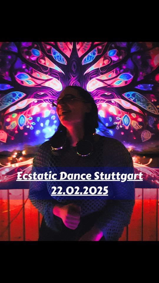 Hallo ihr Lieben,
hier gibts jetzt noch ein paar mehr Einblicke in den Ecstatic Dance Stuttgart vom Wochenende 🤩
Es war ein so wundervoll magischer, heißer und wilder Abend 🥳🔥🚀
Dafür vielen vielen lieben Dank. Danke für euer Vertrauen, die ganzen lieben Worte, das Team und überhaupt und sowieso💃💗
Gerne könnt ihr auch noch mal in diesem fabulösen Vibe baden und euch das Set dazu noch mal anhören. Ihr findet es in meiner Bio, bzw direkt auf Soundcloud 🎧🎶
#ecstaticdance #ecstaticdancestuttgart #ecstaticdancedj #stuttgart #consciousdance