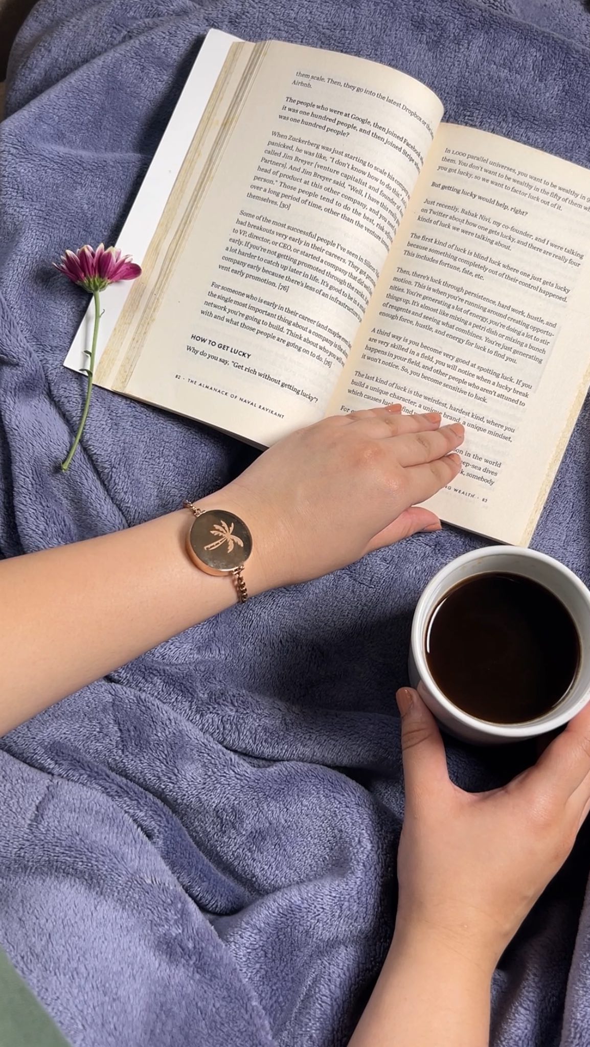 Tropical palm🌴 ~Rose gold lip balm bracelet Embrace the island vibes with our tropical palm lip balm bracelet! 💖 Stay stylish and hydrated on the go with this chic accessory that brings a touch of paradise to your everyday routine! 🌊✨
#rosegold#lipbalmbracelet#tropical#accessories#teens#beach#lipbalm#hydrated#girls#bridesmaids#women#gifting
Tropical palm, lip balm bracelet, rose gold,
girls, teens, women, bridesmaids, gifting