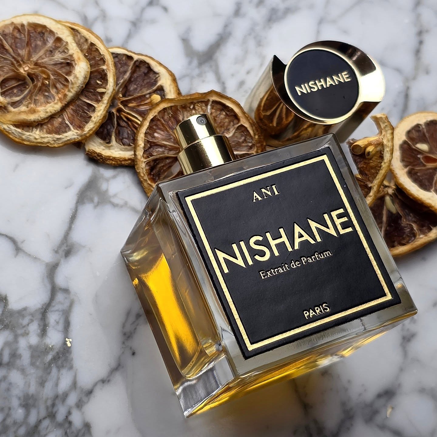 My first niche love, Ani. This citrus vanilla will always have a place in my perfume collection.
.
.
.
.
.
.
Top notes are Ginger, Bergamot, Pink Pepper and Green Notes; middle notes are Cardamom, Black Currant and Turkish Rose; base notes are Vanilla, Benzoin, Sandalwood, Cedar, Patchouli, Ambergris and Musk.
.
.
.
.
.
.
#nicheperfume #perfume