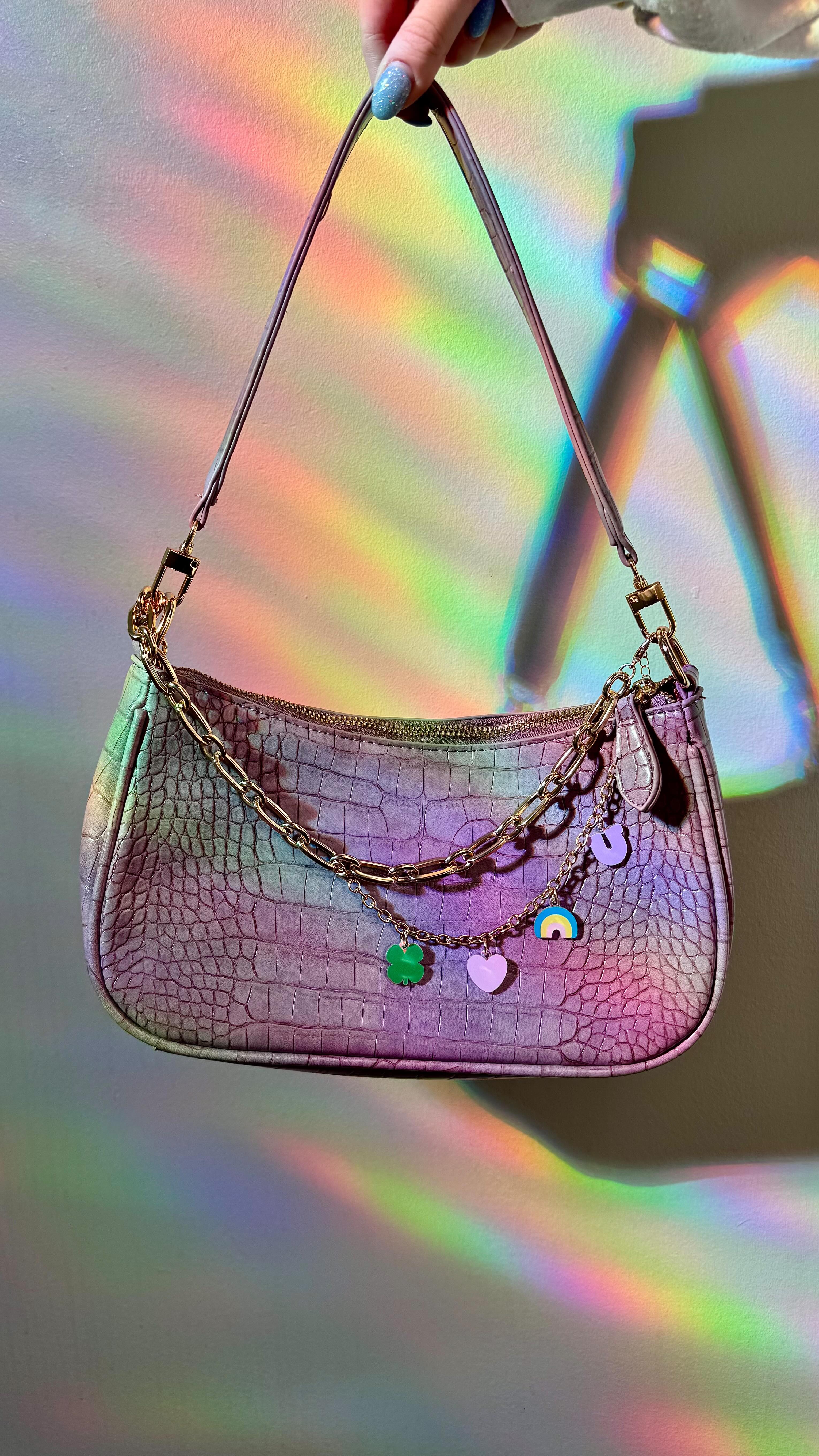 st patrick’s day accessory with my #aldifinds @aldiusa ☘️🌈