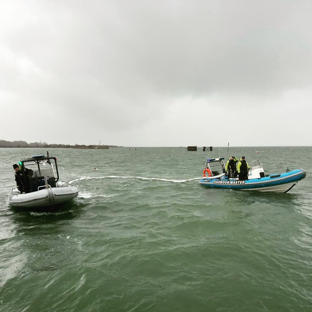 🌊‼️Successful Joint Oil Spill Exercise with Chichester Harbour Conservancy!‼️🌊
This week, Langstone Harbour Board teamed up with Chichester Harbour Conservancy for a vital oil spill response exercise, strengthening our readiness to protect our waters and wildlife 🌿🦆
Working together, our teams tested Tier 2 response procedures, deploying containment booms and emergency protocols to ensure a swift and effective reaction in the event of a real spill.
A huge thank you to everyone involved for their expertise!
For the full blog post, please visit our website via the link in our bio!
#langstoneharbour #chichesterharbour #oilspillresponse #marineconservation #harboursafety