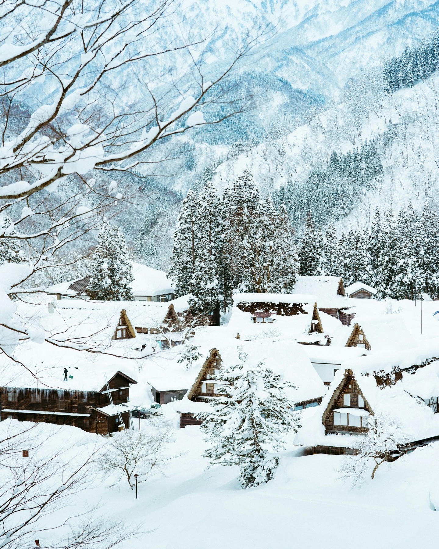 Shirakawago Village is a picturesque, historical village located in the Gifu Prefecture of Japan.
It is renowned for its traditional gassho-zukuri farmhouses, which are characterized by steep, thatched roofs that resemble hands joined in prayer. In winter, Shirakawago Village transforms into a magical winter wonderland. The snow-covered roofs, the gently falling snowflakes, and the tranquil atmosphere create an enchanting scene that attracts visitors from around the world.
.
The village, a UNESCO World Heritage Site, offers a unique experience with its preserved cultural heritage and natural beauty, making it a must-see destination, especially during the winter months when it is most serene.
.
.
白川鄉是位於日本岐阜縣的一個風景如畫、富有歷史的村莊。
它以傳統的合掌造民居聞名,這些房屋擁有陡峭的茅草屋頂,外型像是雙手合十的姿勢。每當冬季來臨,白川鄉便變成一個如夢似幻的雪景世界。覆蓋著白雪的屋頂、緩緩飄落的雪花以及寧靜的氛圍,營造出一幅迷人的景象,吸引著來自世界各地的遊客。
.
這個被列為世界文化遺產的村莊,以保存完好的文化遺產和自然美景,提供獨特的體驗,特別是在冬季,更顯得寧靜宜人,是一個不容錯過的旅遊目的地。
.
.
.
#japanguide #triptojapan #travelinjapan #visitjapanjp #visjtmyjapan #jntosg #visitjapanphillipplines #jntoid #visitjapanAU #japanrevealed #travelgraphy #travelgram #traveling #trending #japanese #instagram #osaka #visitgifu #shirakawago #gifuprefecture #worldheritage #winterinjapan #shirakawagovillage #白川郷 #冬 #白川乡