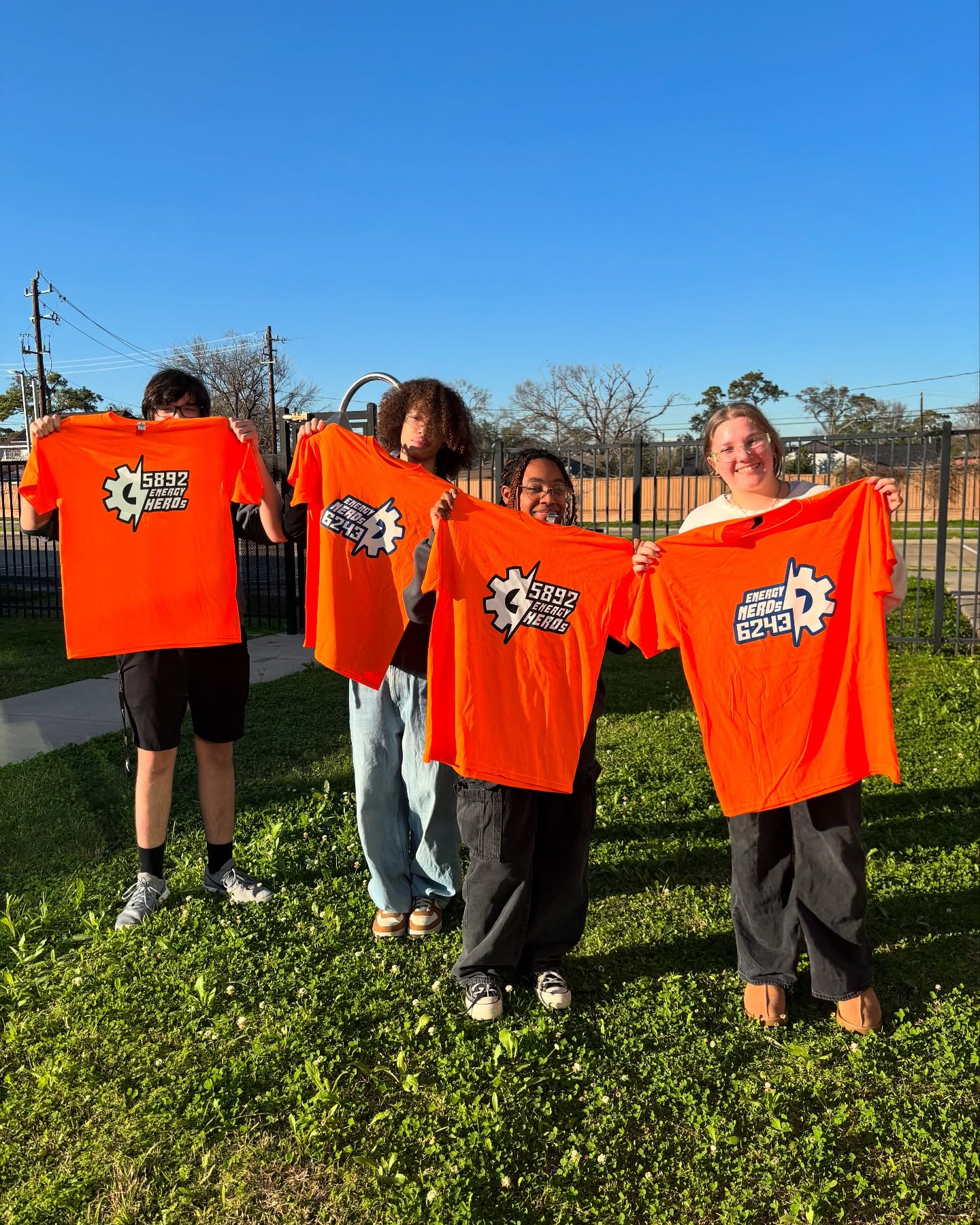 comp season is just around the corner. gosh, where did all the time go :,) nonetheless we’re super excited for it to start!! we just got our tshirts for this season so we’re super pumped up!!! once again thanks to all the sponsors who make our team possible o(^▽^)o
see y’all at belton march 6-8 🧡🧡🧡