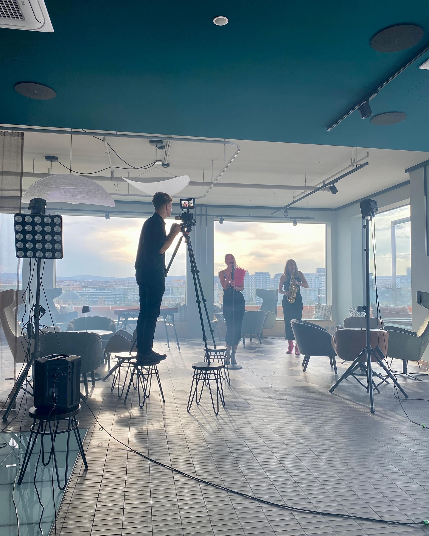 We’re “cooking”…
@sugarskymusic