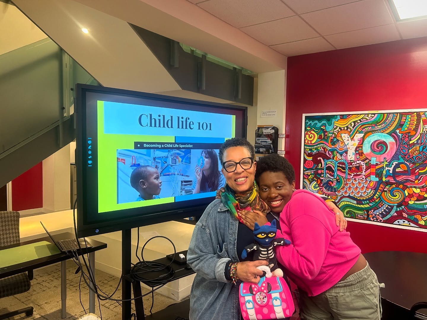 Yesterday, we had the pleasure of welcoming Troy Pinkney to our Pathfinder Series! We are so grateful for the time and insight shared about her inspiring journey as a Child Life Specialist and Educator. Thank you, Troy, for offering such valuable knowledge and perspectives—your expertise and passion truly made an impact!
.
.
.
#fairfieldcounty #westchestercounty #connecticut #connecticutschools #privateschool #privatemiddleschool #privatehighschool #therapeuticschool #therapeuticdayschool #specialeducation #bethelct #brookfieldct #darienct #fairfieldct #greenwichct #reddingct #newcanaanct #norwalkct #ridgefieldct #stamfordct #westonct #westportct