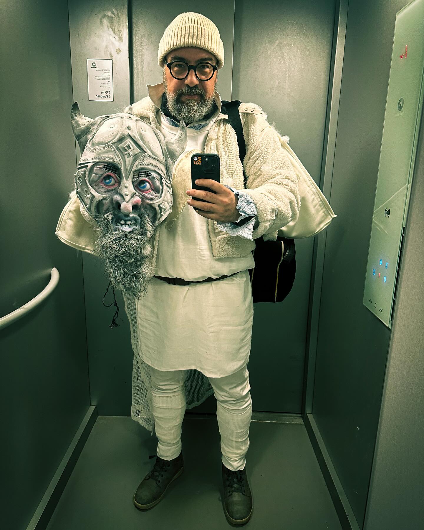 Es geht los! Allen eine schöne Fasnacht! #fasnacht #lozärnerfasnacht #vikingerfasnacht