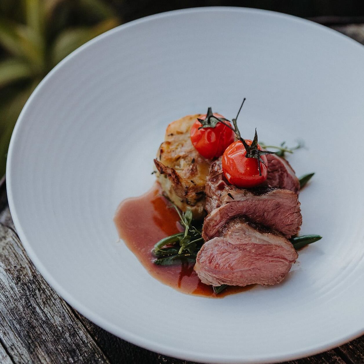 Hearty and warming! Lamb rump with smashed rosemary and garlic potato and a rich red wine and redcurrant sauce.
Photo by @kitmyersphotography