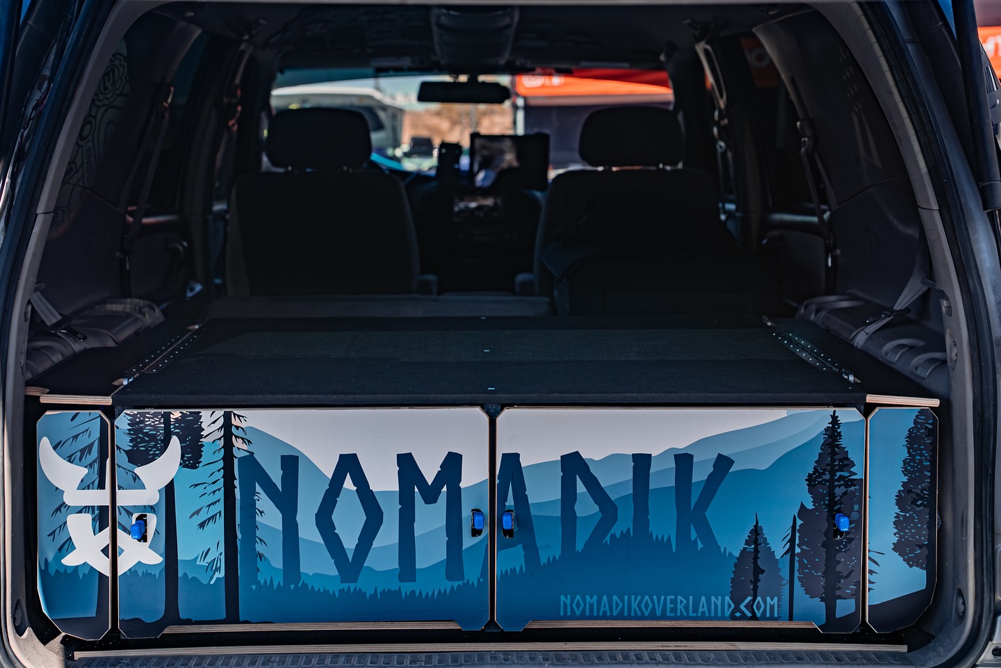 One thing I really wanted to offer this year is more customization and what better way to customize a set of drawers than to wrap the faceplates however you want! We will have a few designs available and will offer both custom one off designs along with templates for you to design something yourself.
Who knows, maybe we will hold competitions for the best design..
Thanks @cboffroadadventures for the photos!
#overlanding #overlander #4x4 #vanlife #expedition #offroad #camping #adventuretravel #explore #vanlifeadventures #outdooradventures #rooftoptent #expeditionvehicle #wilderness #nomadlife #vanlifediaries #backcountry #trailerlife #4runner #4runneroverland