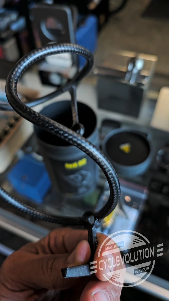 Topeak has a fantastic new product. Please take a look at this very sleek and ultralight carbon water bottle cage. It is currently in stock at @cyclevolution.
Description:
This featherlight carbon fiber composite cage, with a matte natural finish and 5.5mm tubes, offers high strength and optimized geometry for a lighter weight. It includes two aluminum bolts for easy mounting and enjoyment on your ride.
#suportlocalbusiness #localbikeshop #supportlocalbikeshop #smallbusiness #bikeshoplife #bikeshop