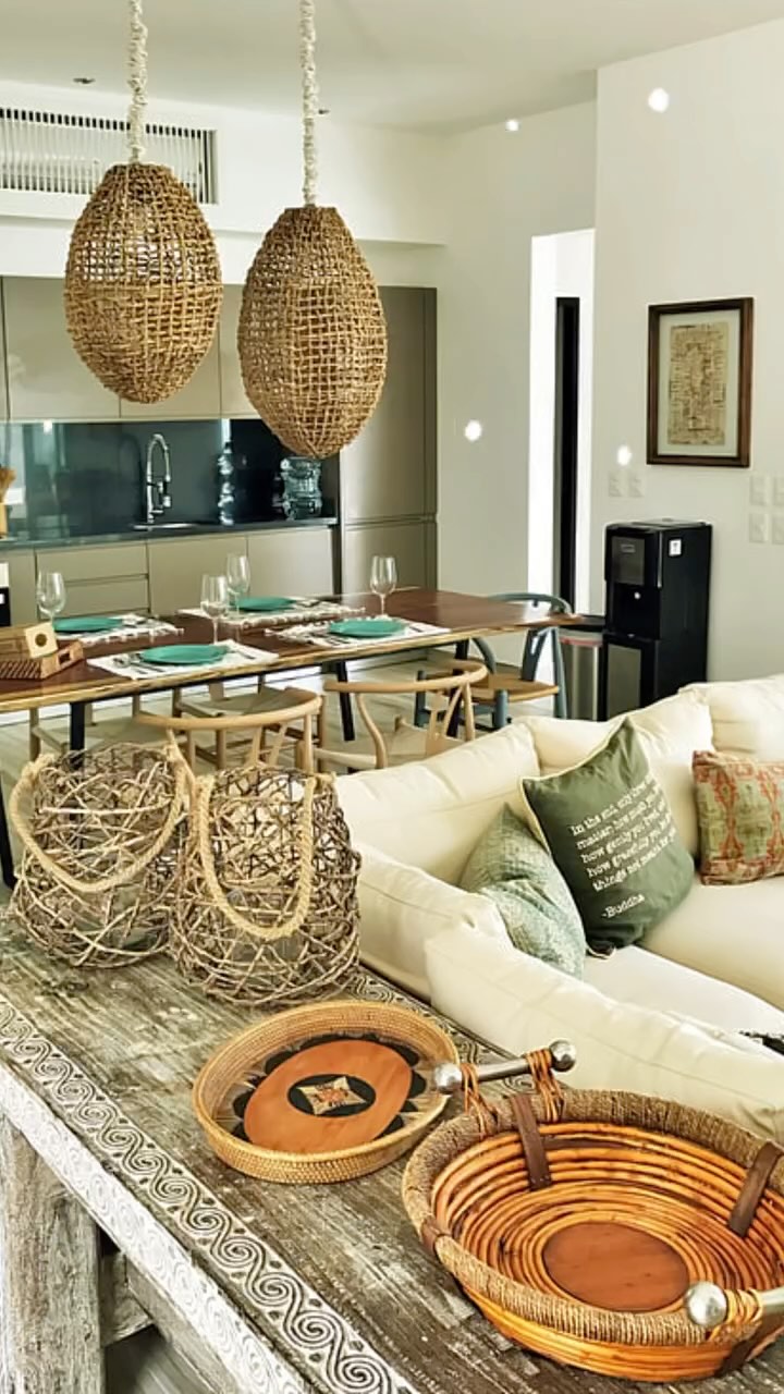 EFFORTLESSLY ORGANIC TULUM ENERGY 🌿🛖
Immerse yourself in the serene beauty of Tulum with this effortlessly organic design style, where earthy tones meet natural textures. Inspired by the lush landscapes and tranquil vibes of Mexico’s Caribbean coast, this aesthetic celebrates organic materials like wood, stone, and cotton, while embracing soft whites, sandy beiges, and vibrant greens. Accents of terracotta and handcrafted artisanal pieces bring warmth and a touch of local charm, creating a sanctuary that radiates peace and harmony. Let your space be a natural haven that reflects the effortless spirit of Tulum. 🌿🤎🥥
What resonates with you about this style? Do you lean more towards the calming organic aesthetic or prefer a bolder tropical ambiance? Perhaps you adore the refined elegance of contemporary living? Whatever your preference, James Grey Interiors is here to craft your dream space tailored to your unique vision.
Q: What’s your style?