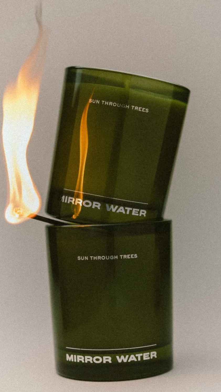 QUI! @mirrorwater.earth is now available in France with @ohmycream 😍
Available online & in stores🇫🇷
