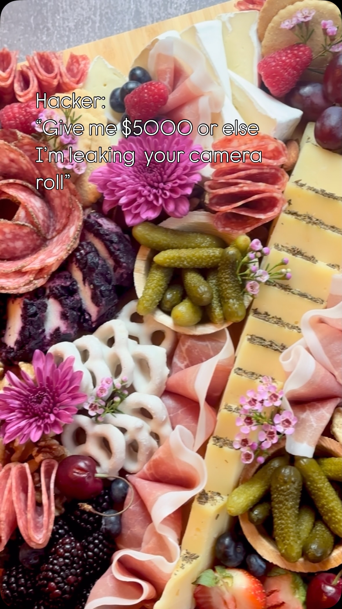 Oh no! 😳
Guess you’re going to have to leak it! 🤷🏽♀️🤣 Nothing to hide here! 🧀🍇
Charcuterie #CharcuterieBoard #Cheese #CheeseLover #CltEats #CharlotteEats #CltSmallBusiness